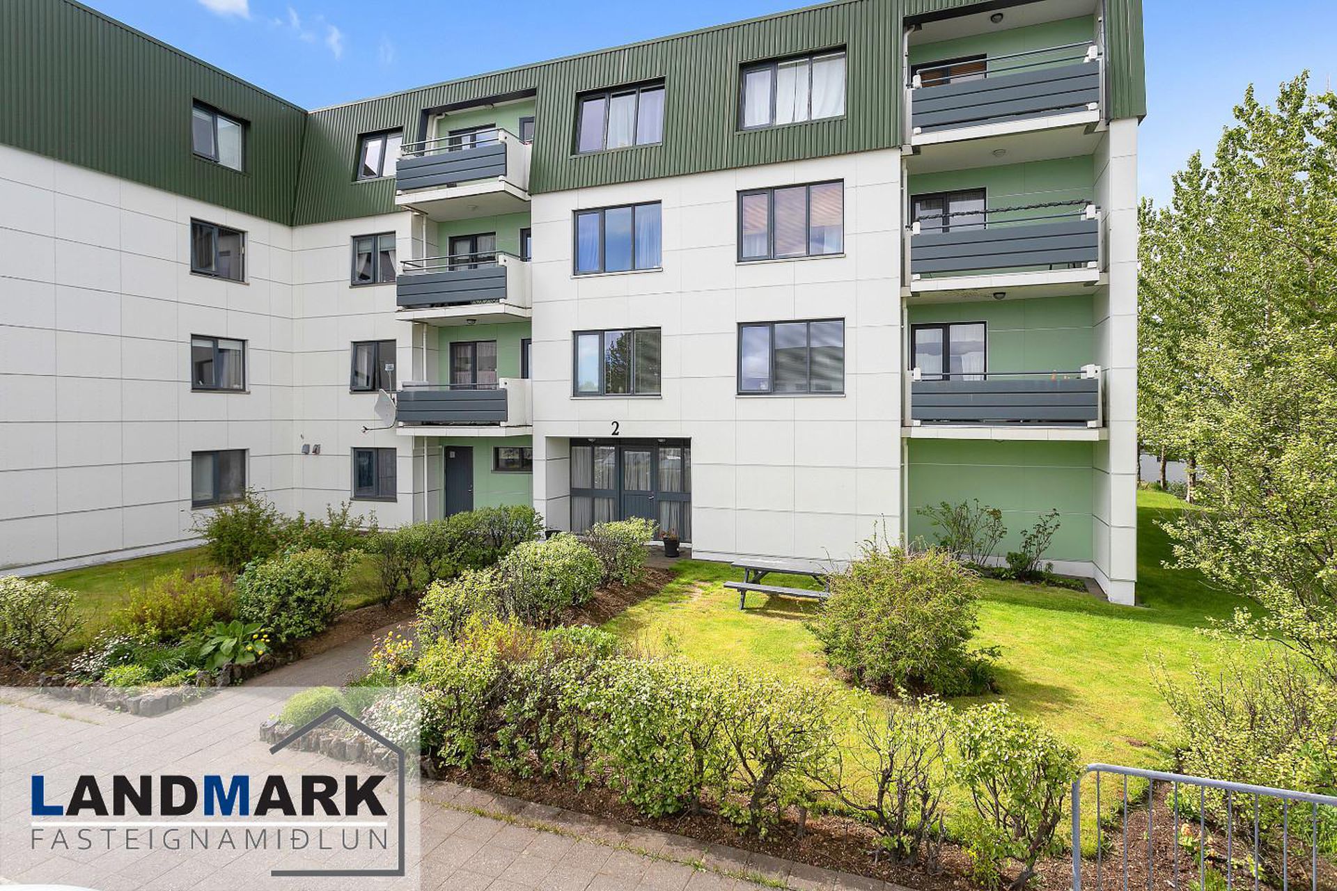 Víkurás 2, 110 Reykjavík