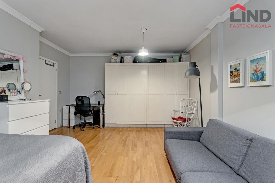 Hjallabrekka 2, 200 Kópavogur