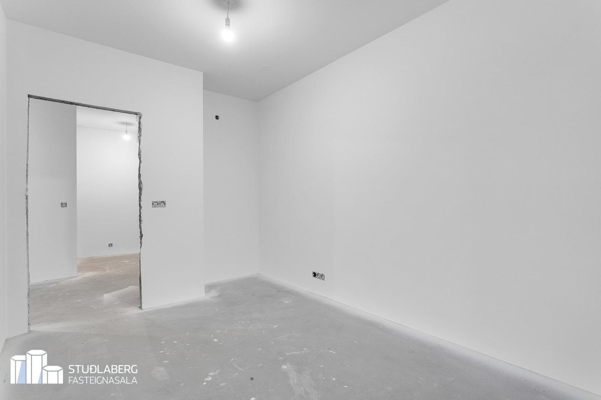 Asparlaut 24, 230 Reykjanesbær