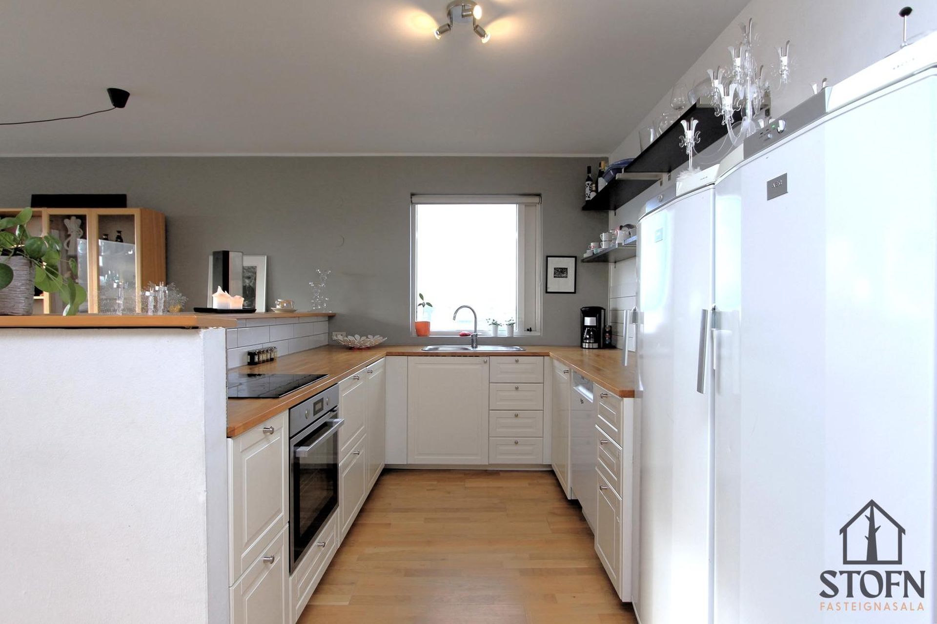 Sólheimar 27, 104 Reykjavík