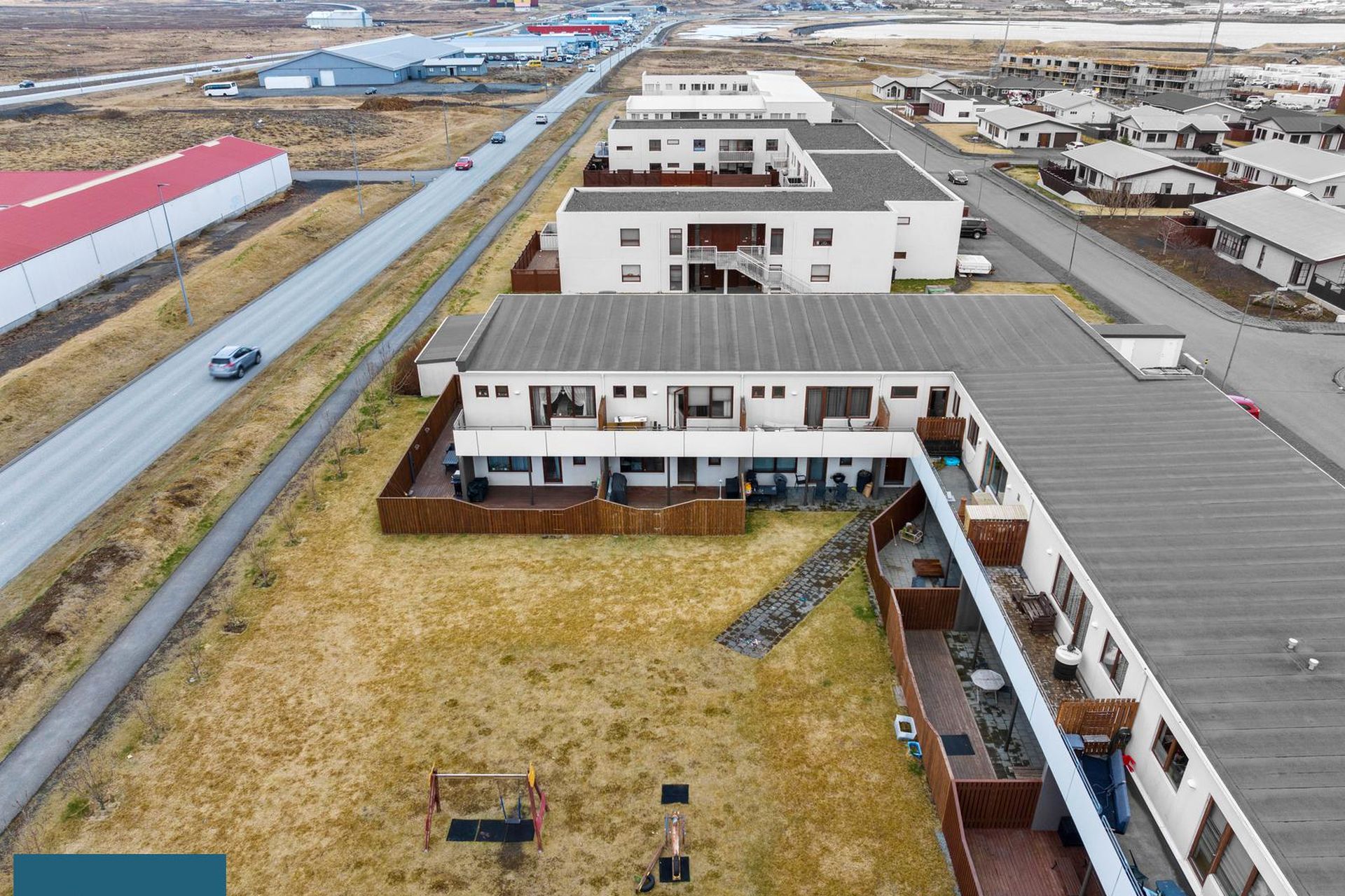 Tjarnabakki 6, 260 Reykjanesbær