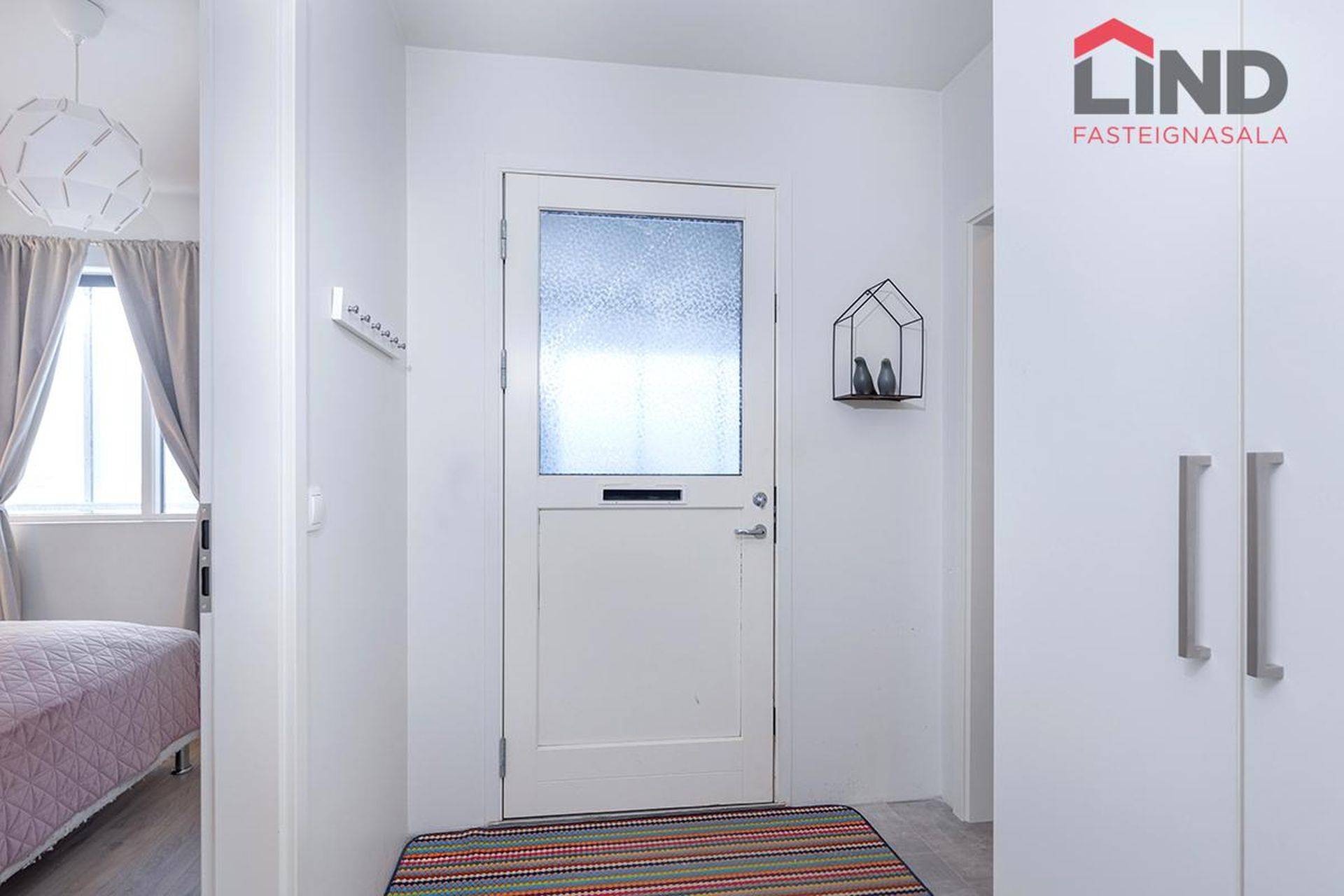 Dalsbraut 14, 260 Reykjanesbær