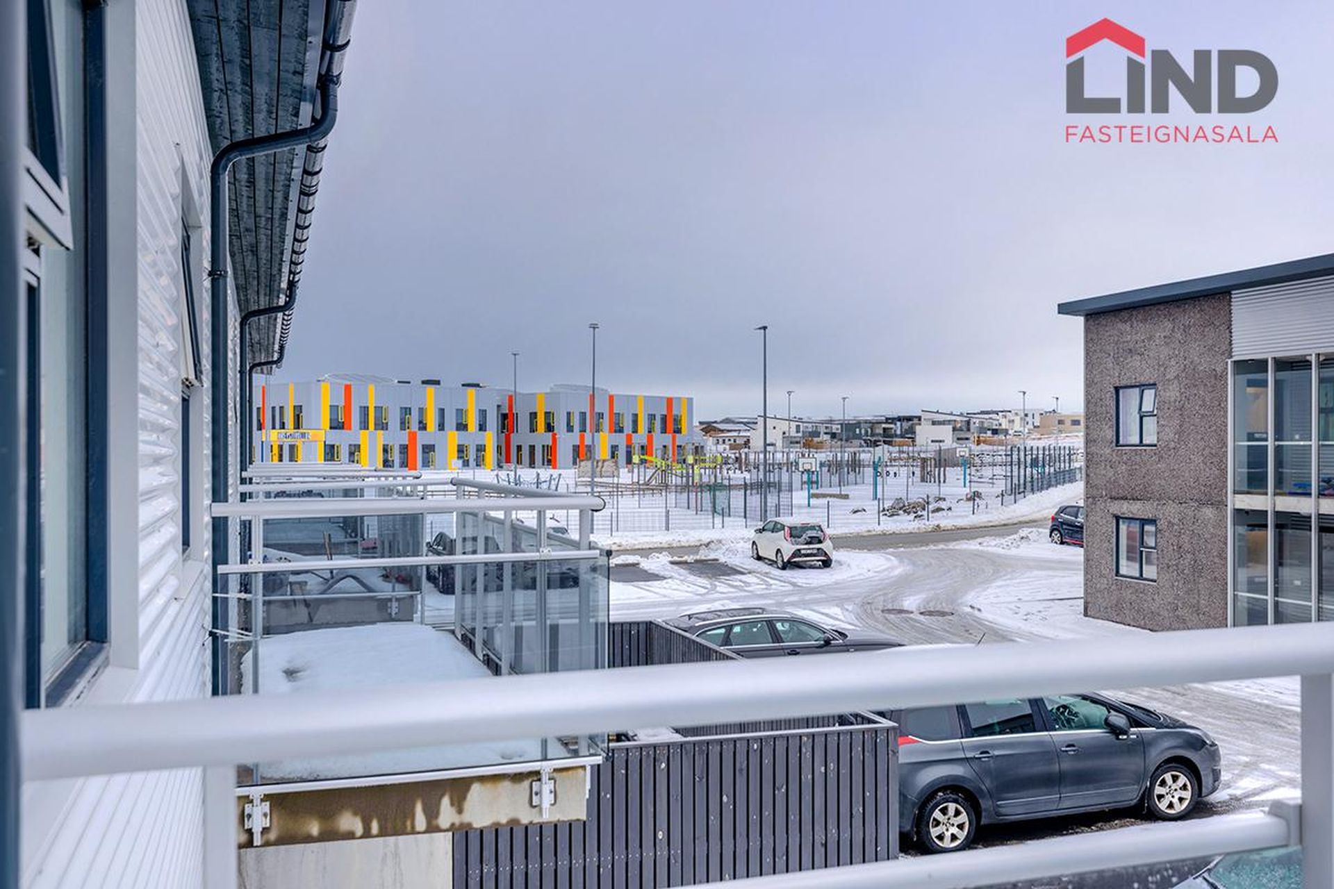 Dalsbraut 14, 260 Reykjanesbær