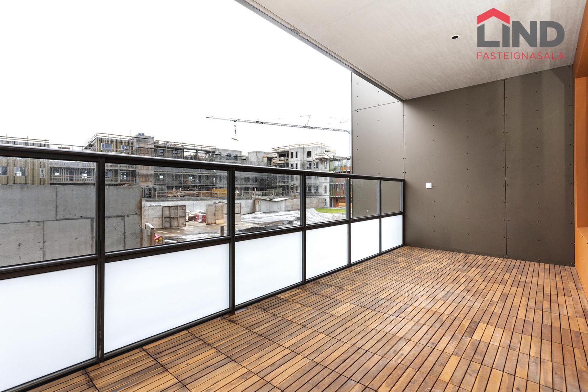 Smyrilshlíð 16, 102 Reykjavík