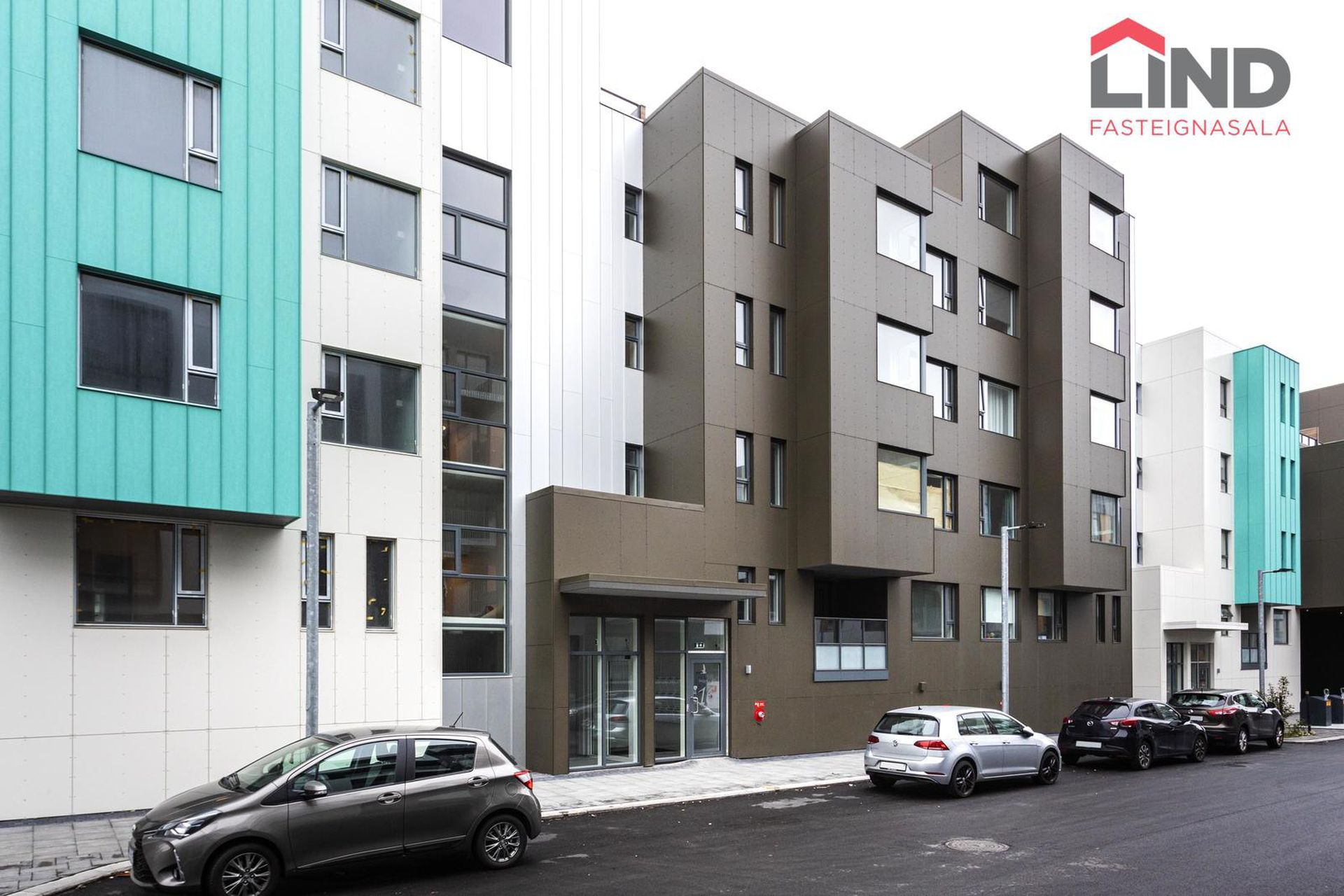 Smyrilshlíð 16, 102 Reykjavík