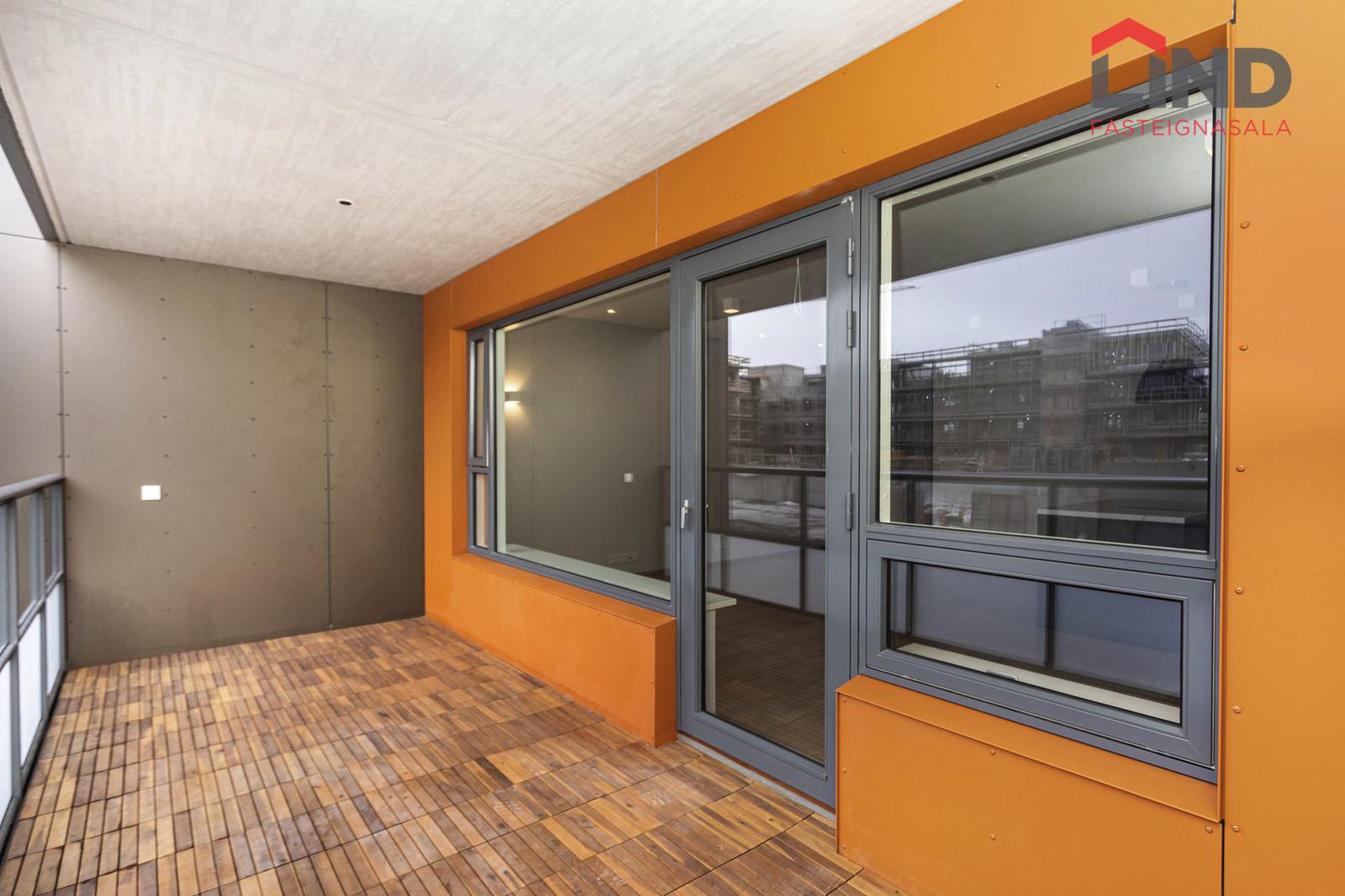 Smyrilshlíð 16, 102 Reykjavík