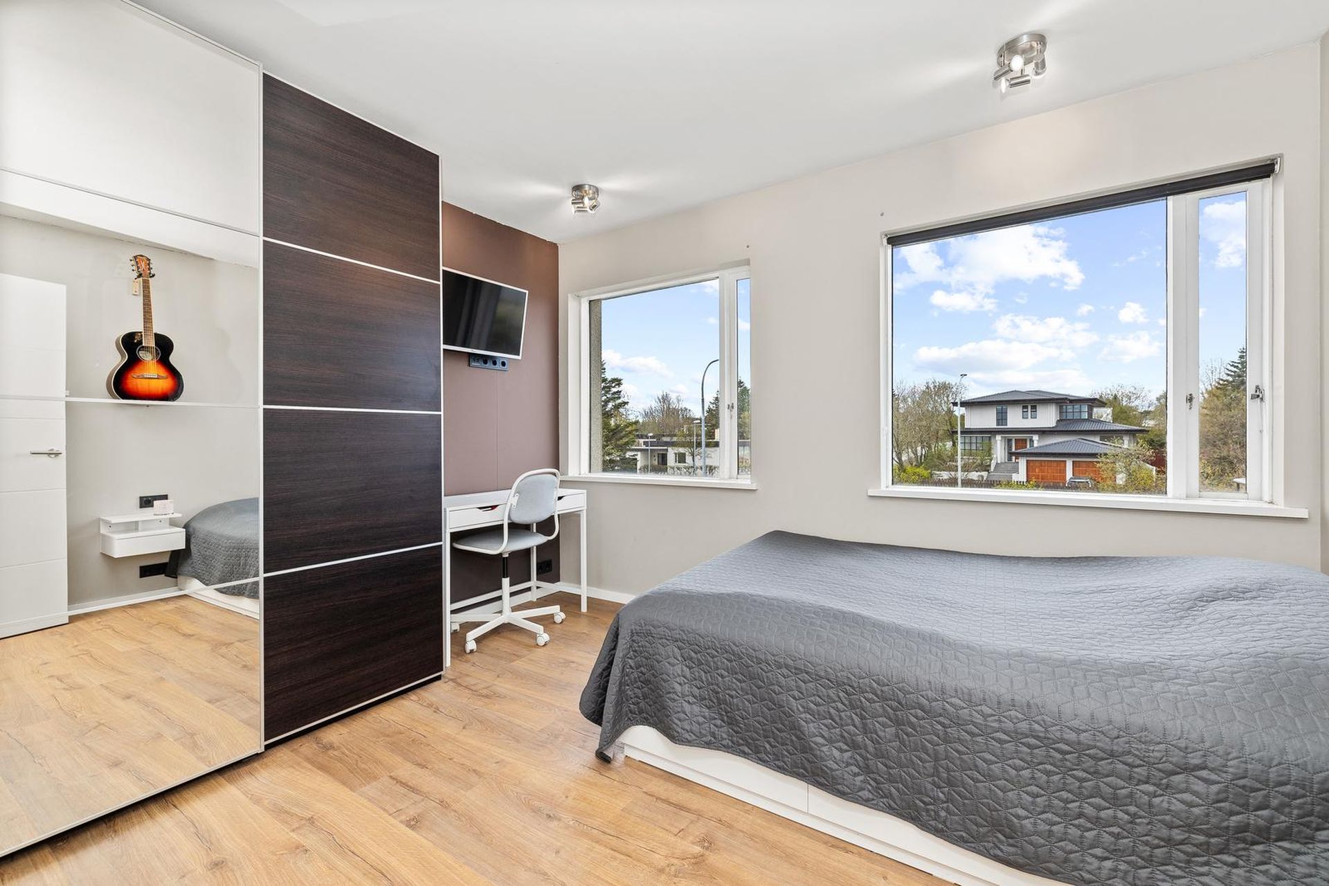 Stigahlíð 48, 105 Reykjavík
