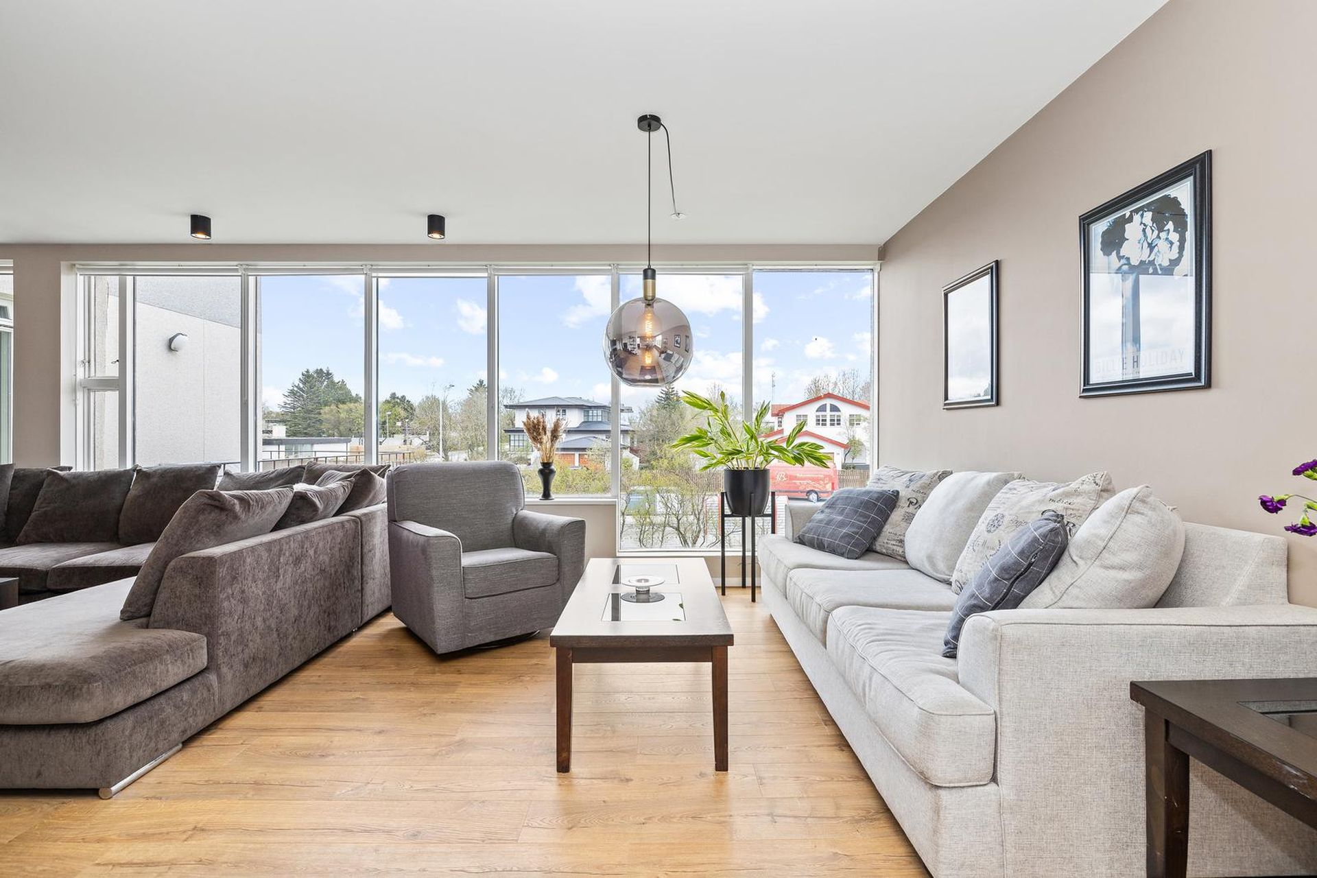 Stigahlíð 48, 105 Reykjavík