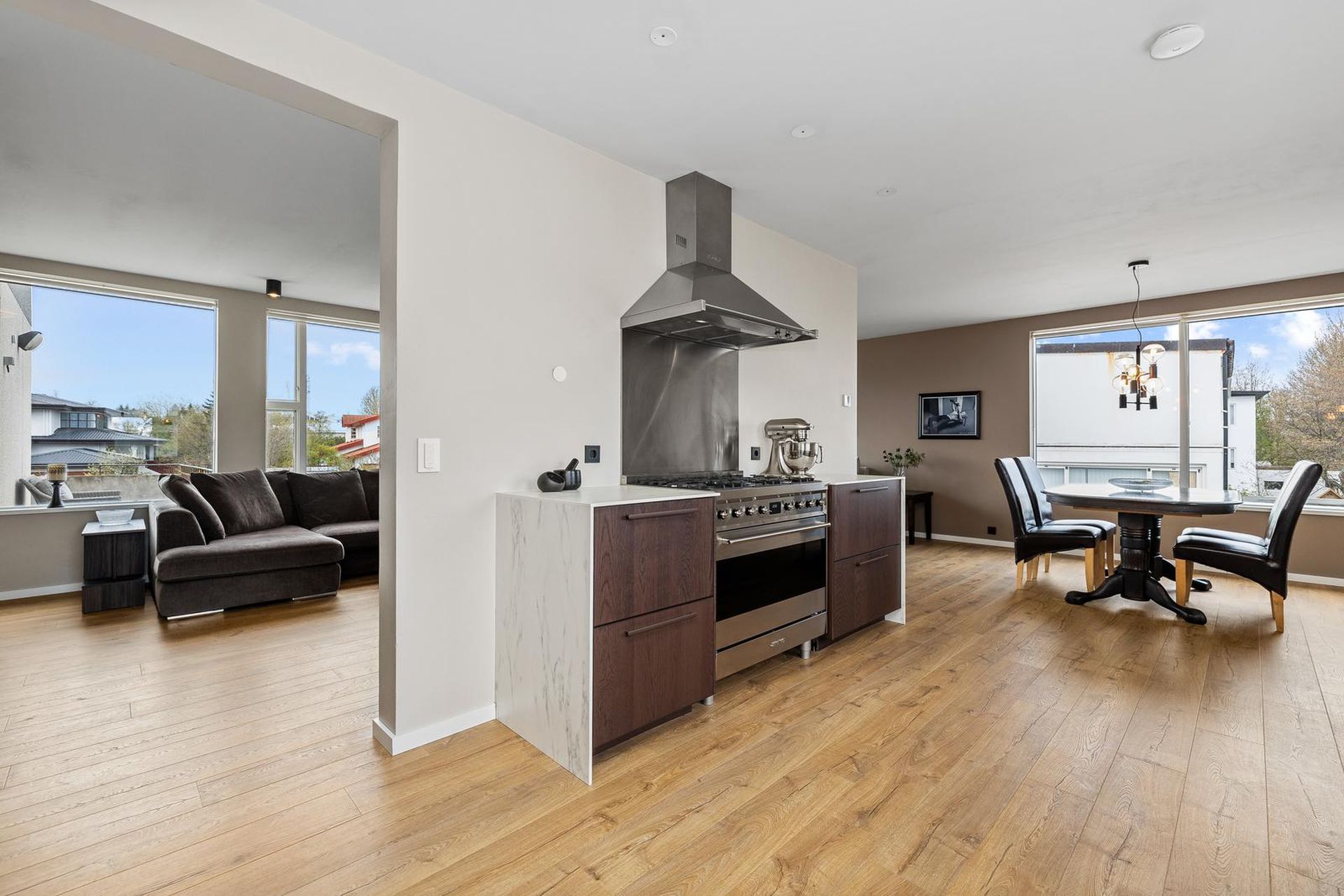 Stigahlíð 48, 105 Reykjavík