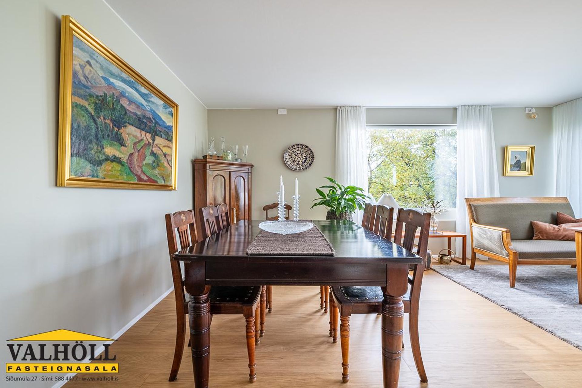 Sólheimar 42, 104 Reykjavík