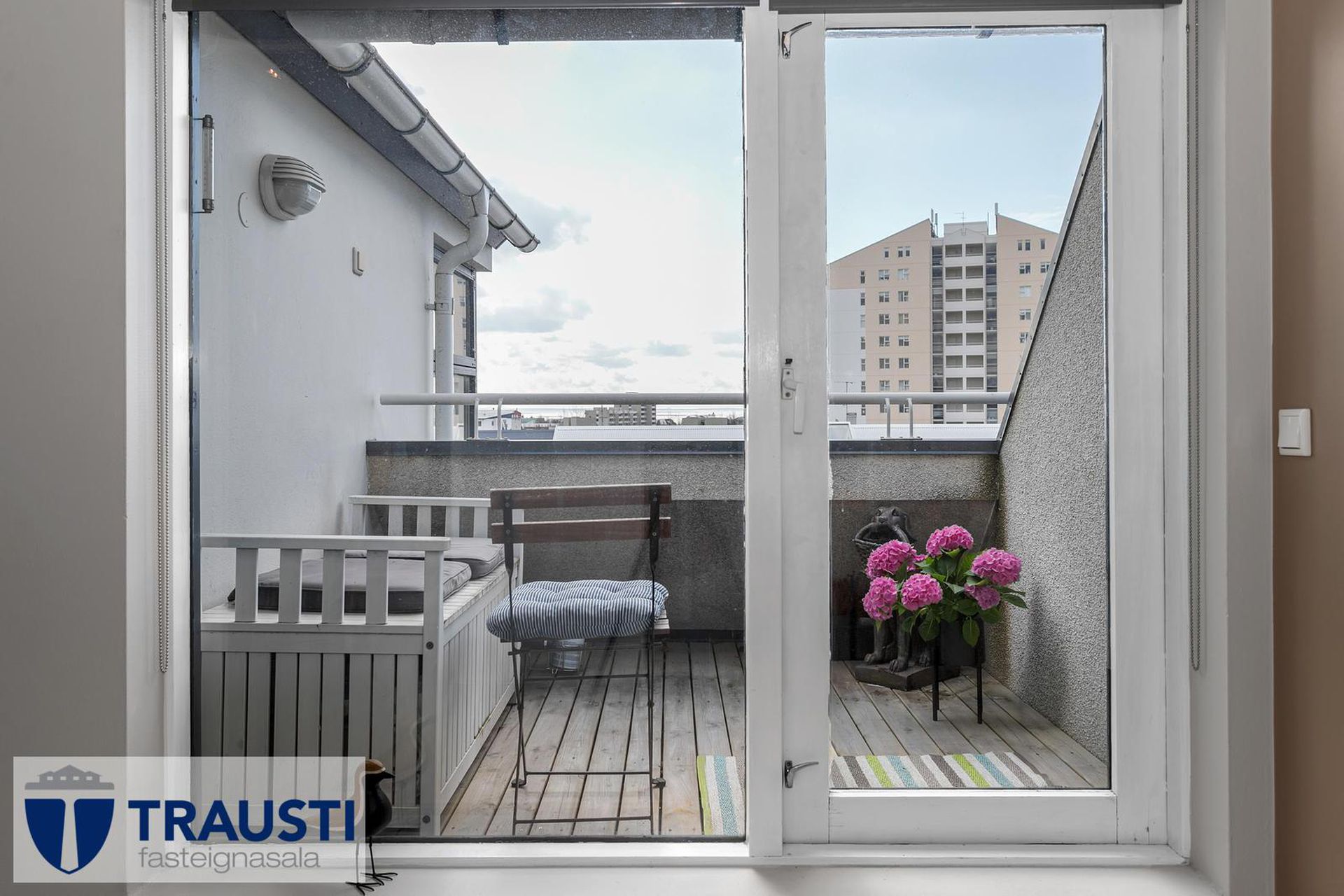 Grandavegur 9, 107 Reykjavík