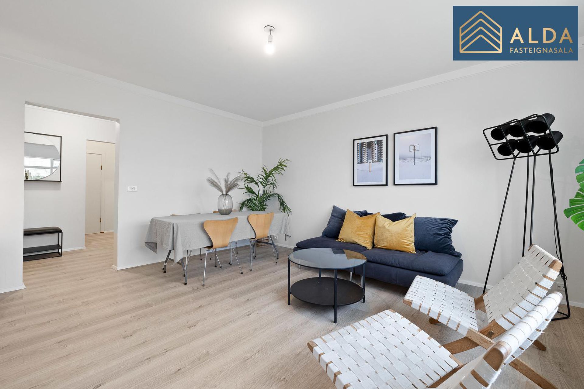 Hjarðarhagi 64, 107 Reykjavík