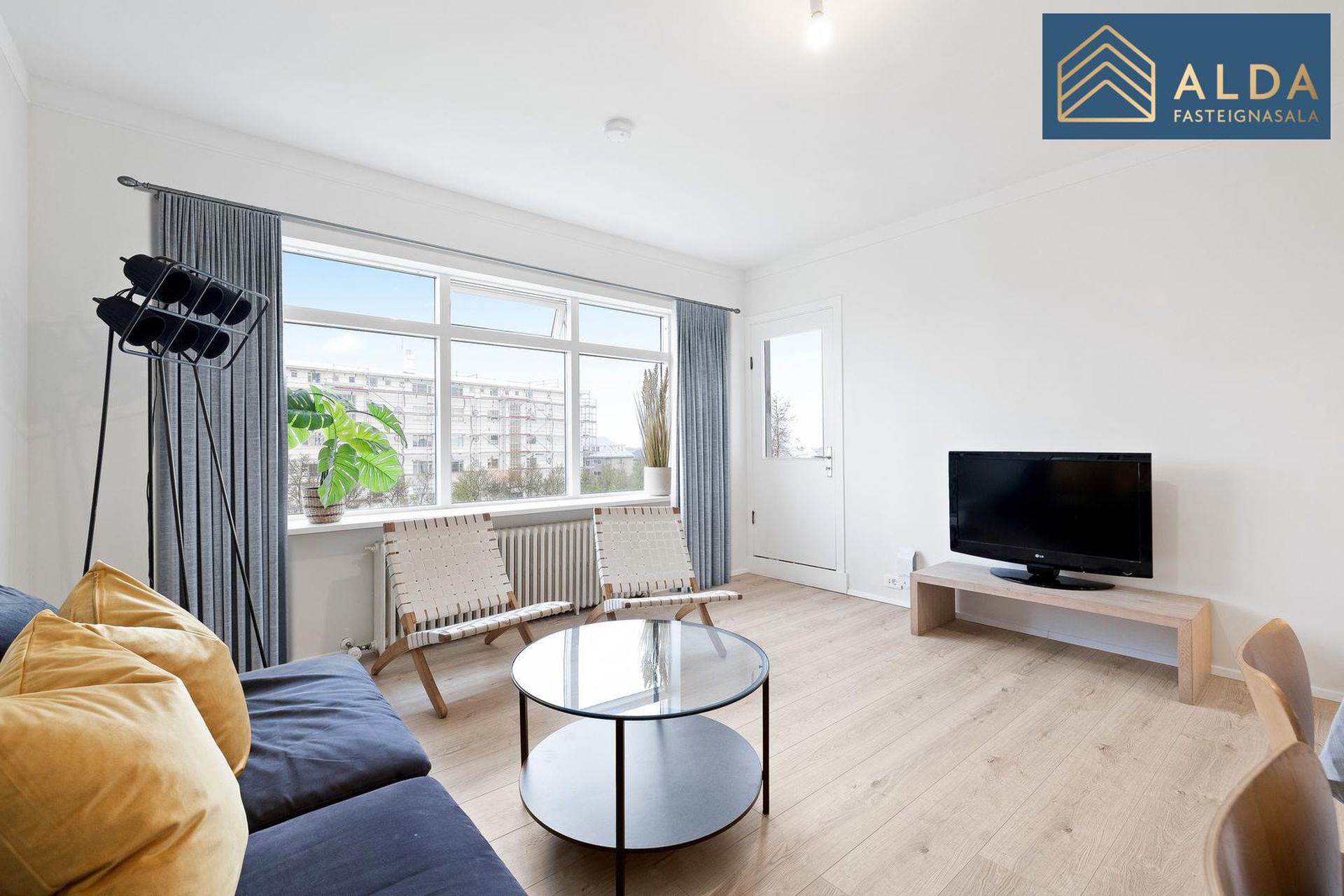 Hjarðarhagi 64, 107 Reykjavík