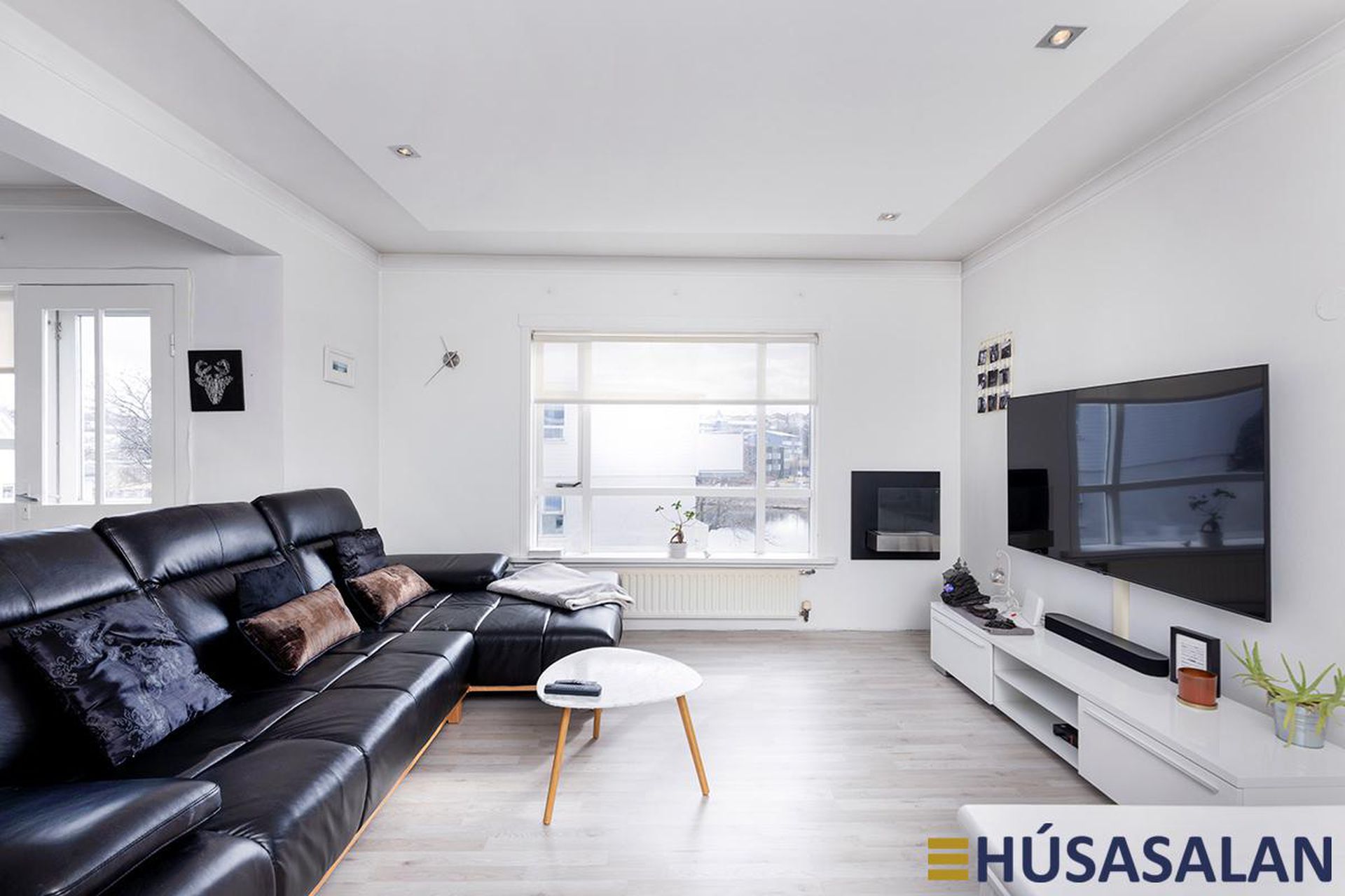 Sunnuvegur 10, 220 Hafnarfjörður