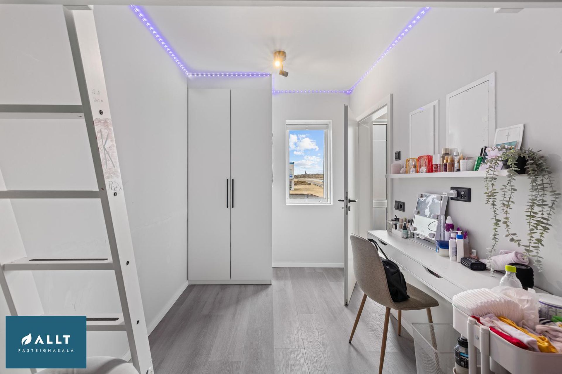 Beykidalur 4, 260 Reykjanesbær