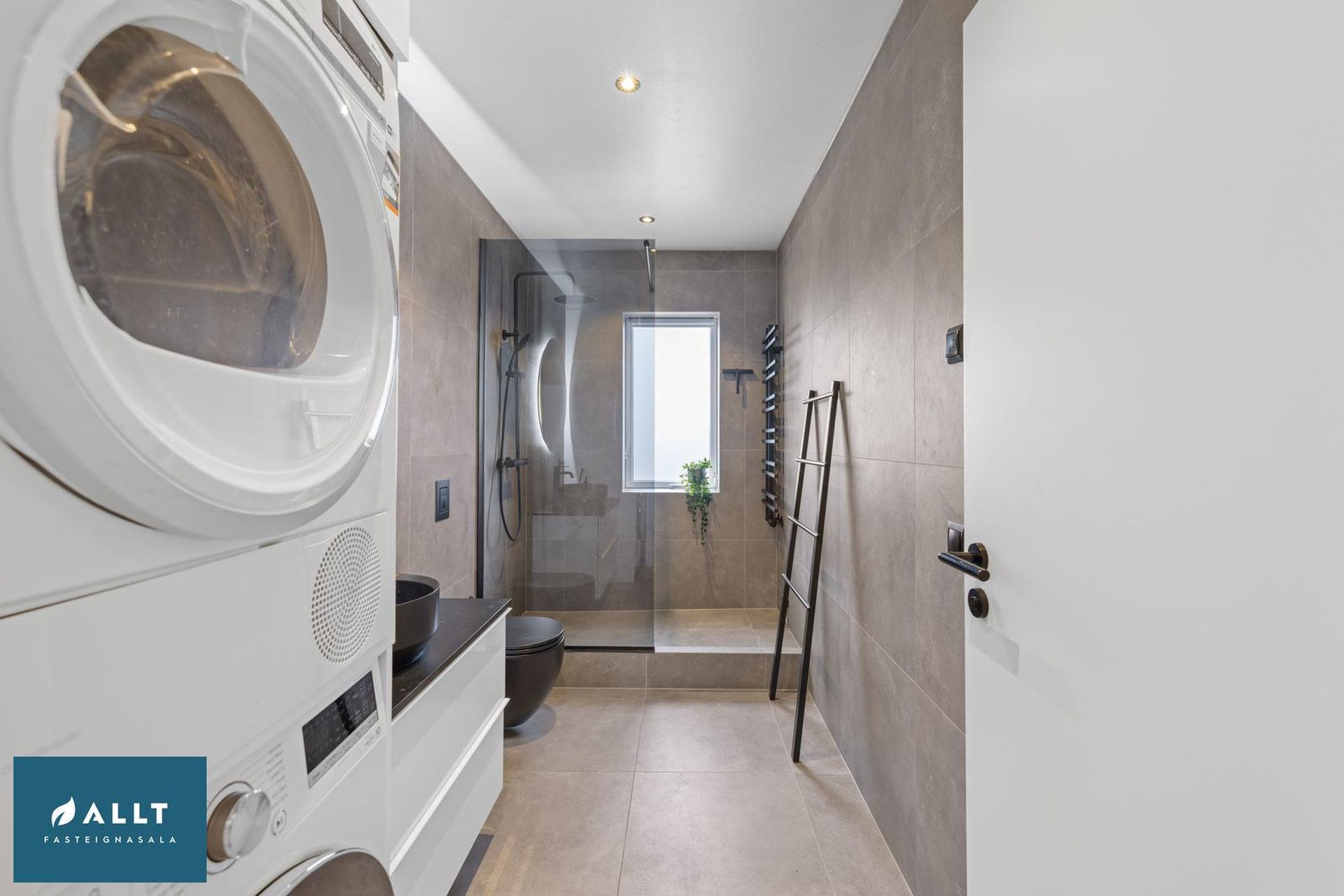 Beykidalur 4, 260 Reykjanesbær