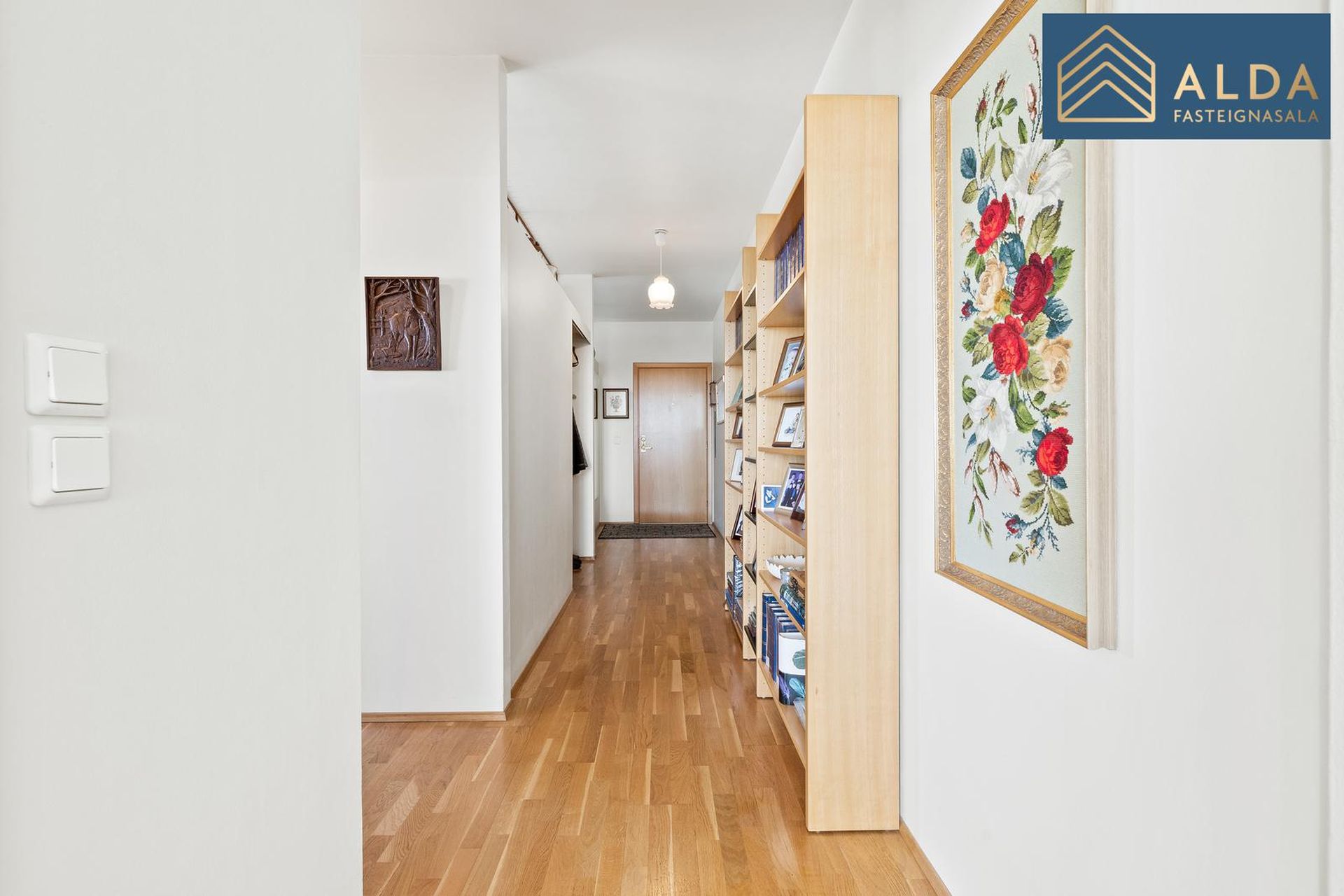 Sólheimar 25, 104 Reykjavík