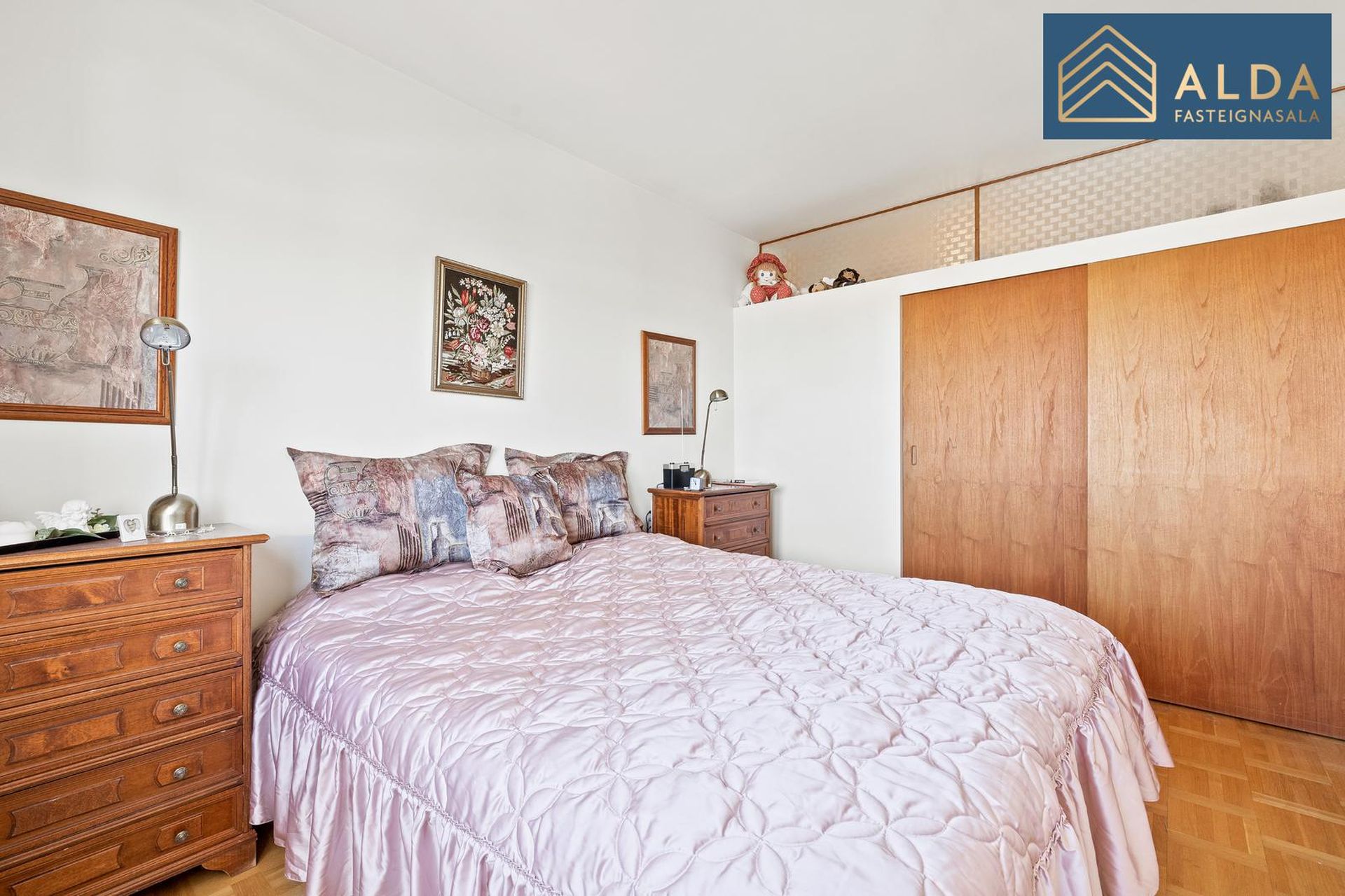 Sólheimar 25, 104 Reykjavík