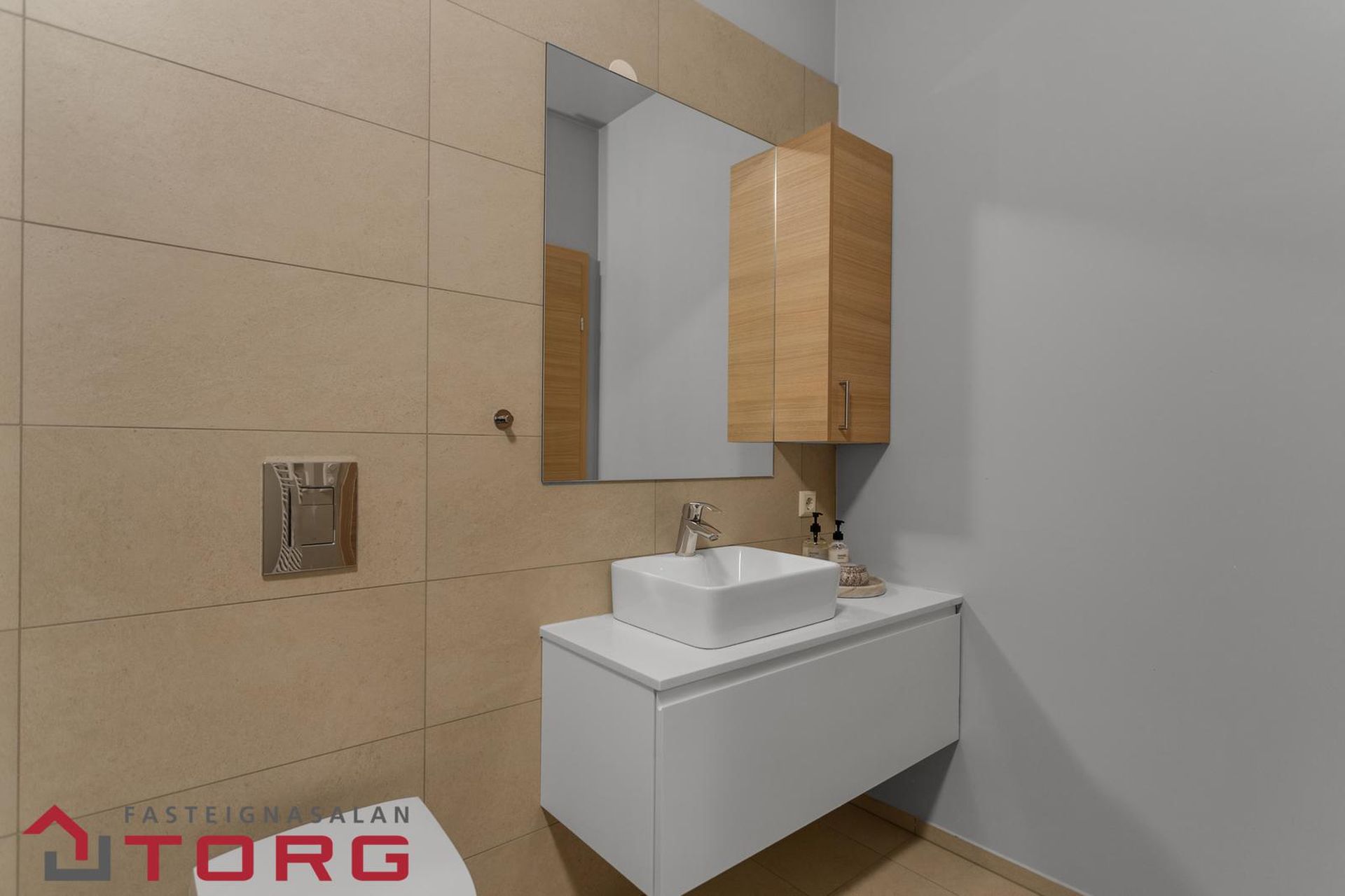 Holtsvegur 41, 210 Garðabær