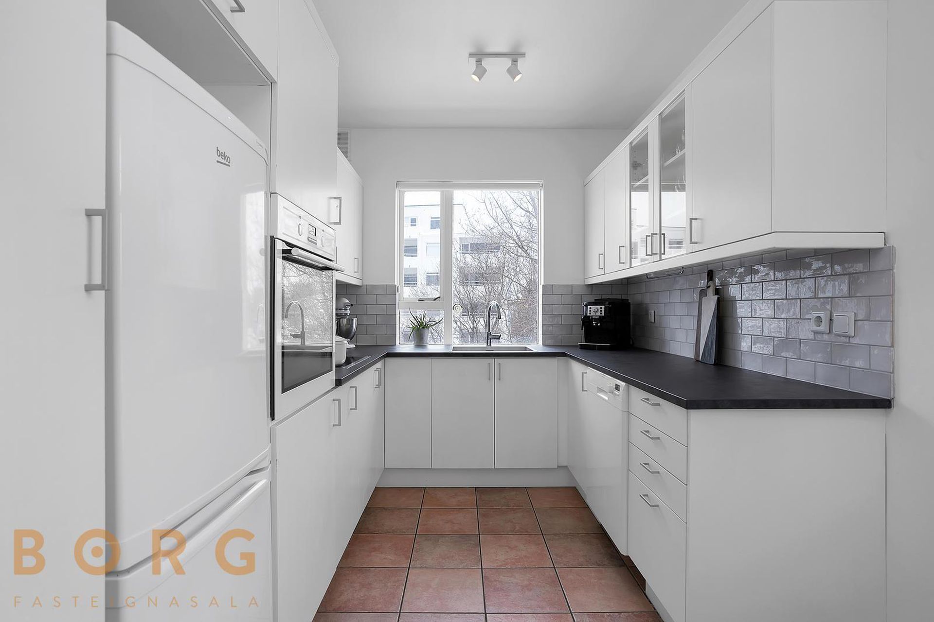 Álfheimar 32, 104 Reykjavík
