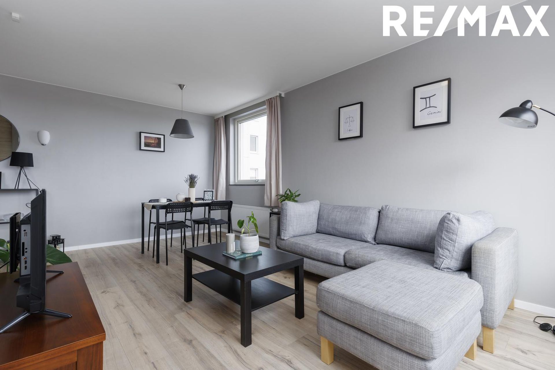 Asparfell 8, 111 Reykjavík