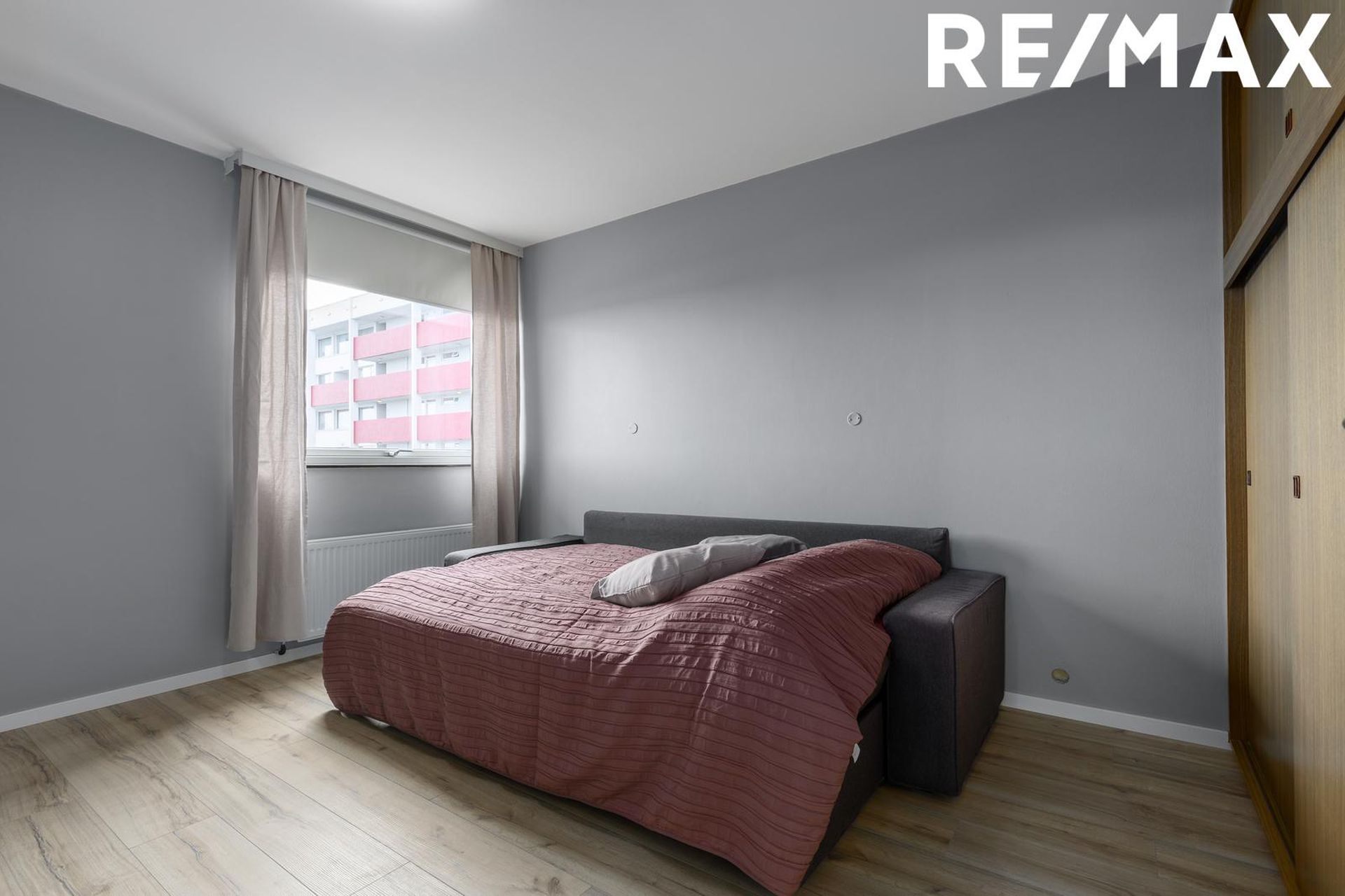 Asparfell 8, 111 Reykjavík