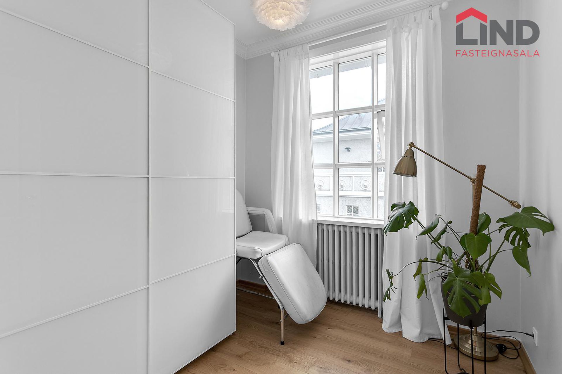 Flókagata 57, 105 Reykjavík