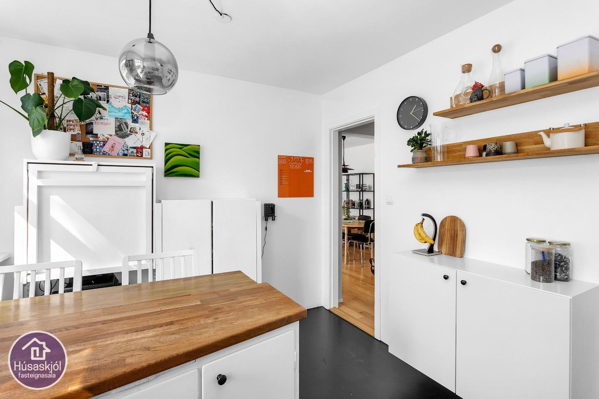 Sporðagrunn 7, 104 Reykjavík
