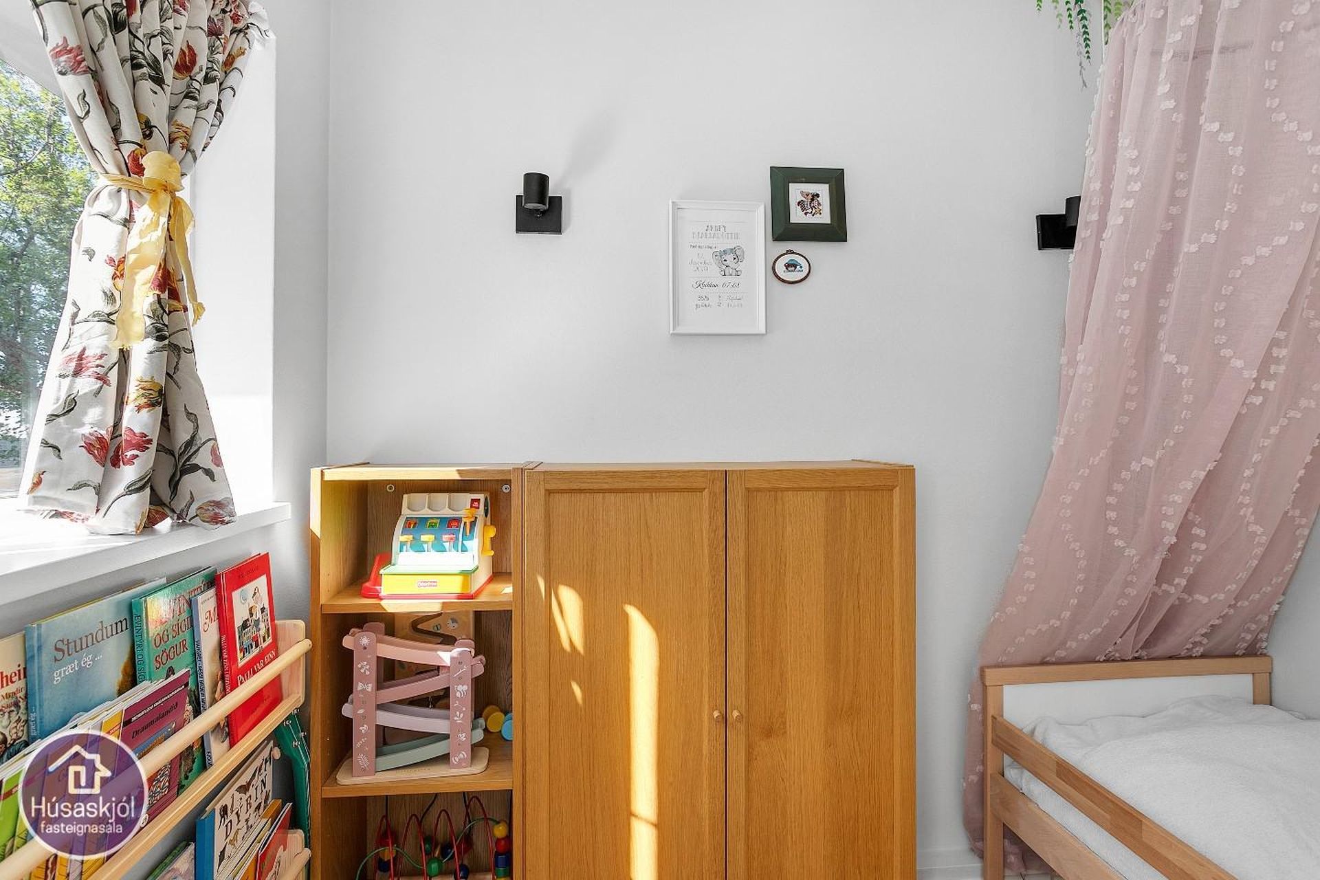 Sporðagrunn 7, 104 Reykjavík