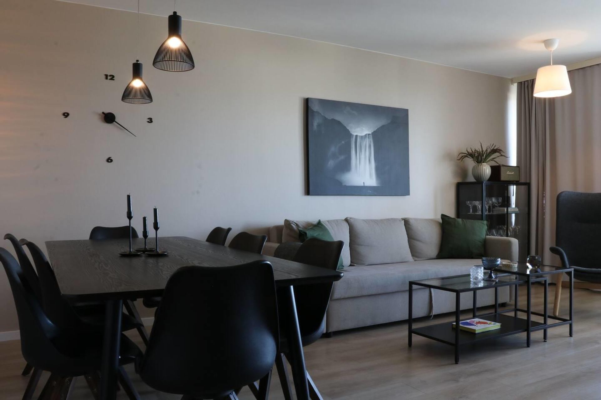 Dúfnahólar 4, 111 Reykjavík