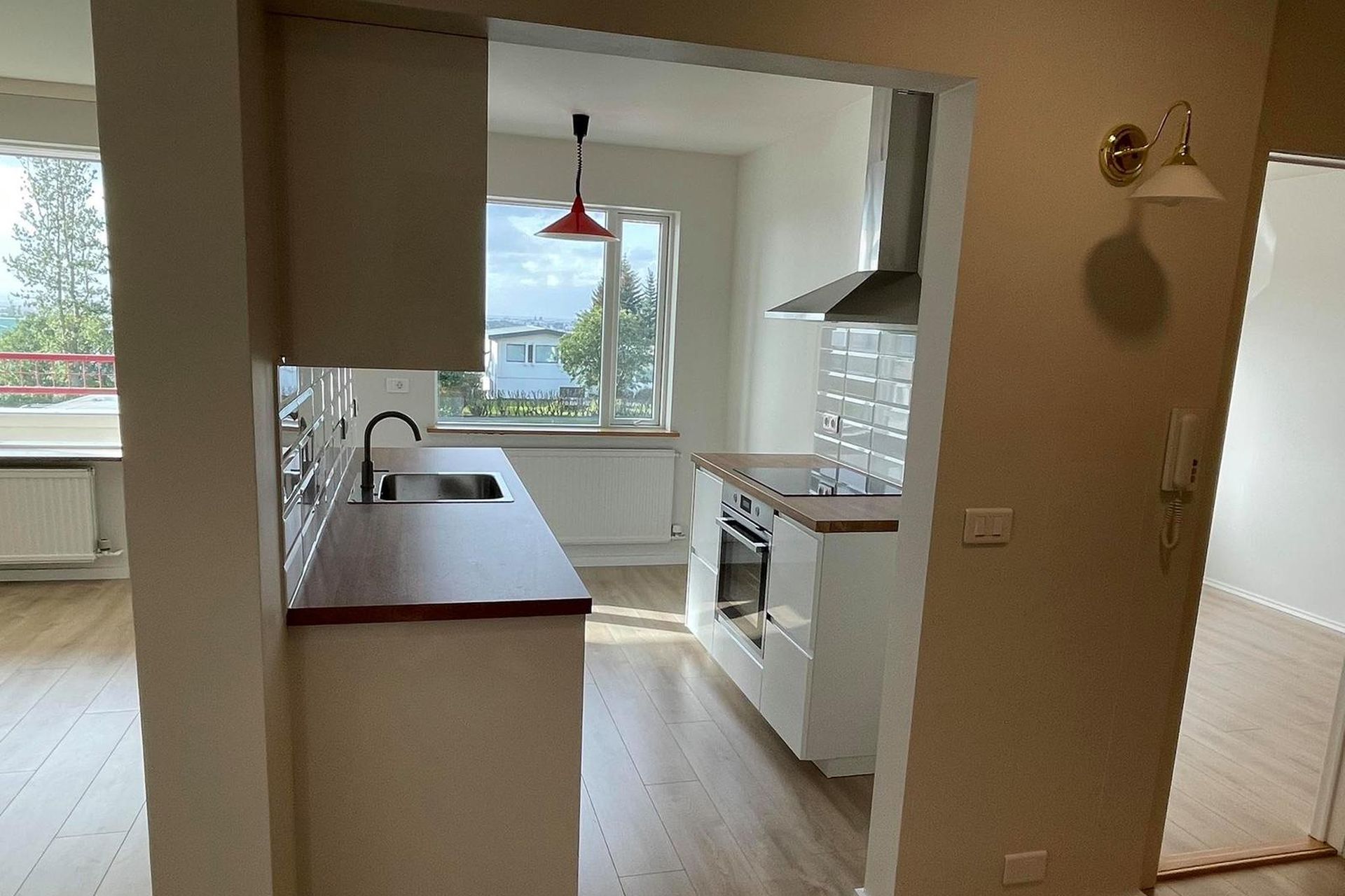 Dúfnahólar 4, 111 Reykjavík