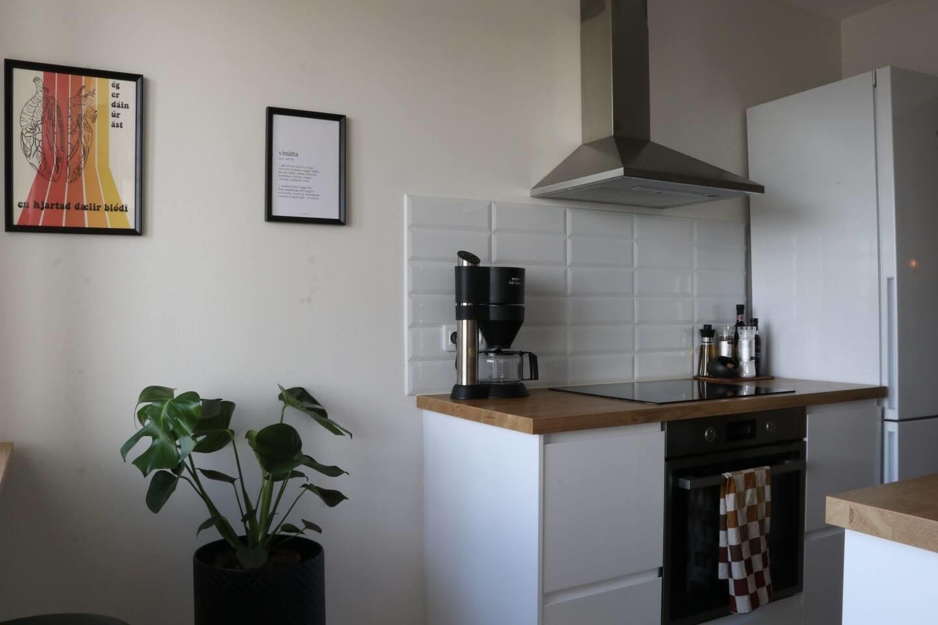 Dúfnahólar 4, 111 Reykjavík
