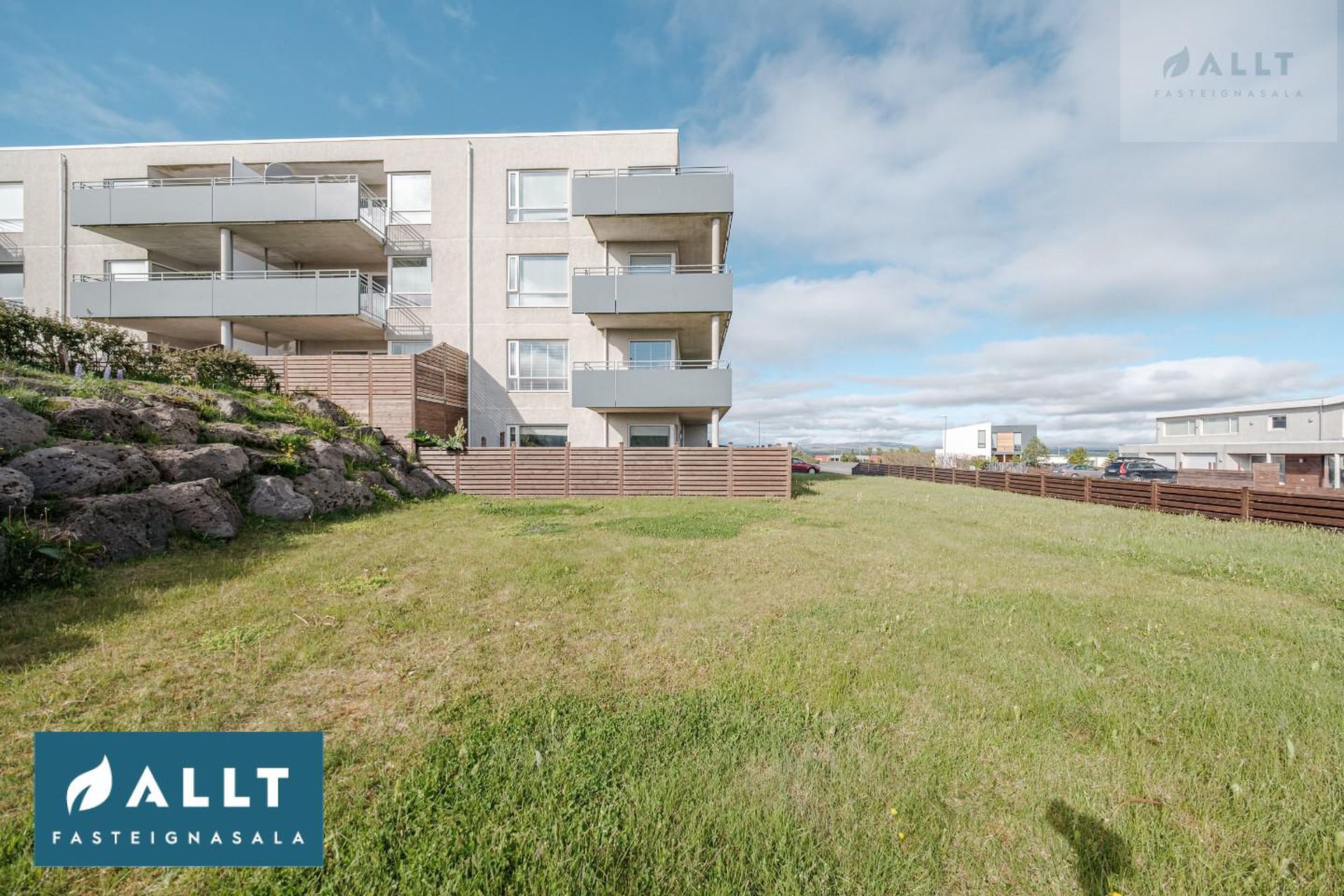 Álfkonuhvarf 49, 203 Kópavogur