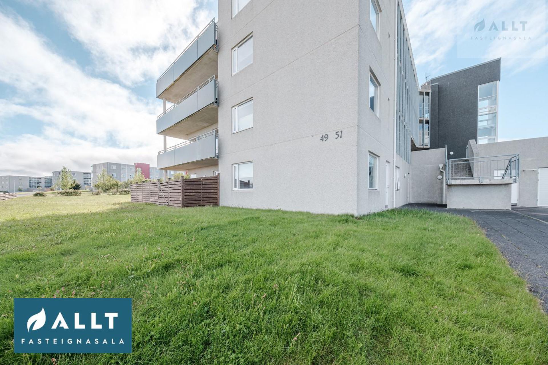 Álfkonuhvarf 49, 203 Kópavogur