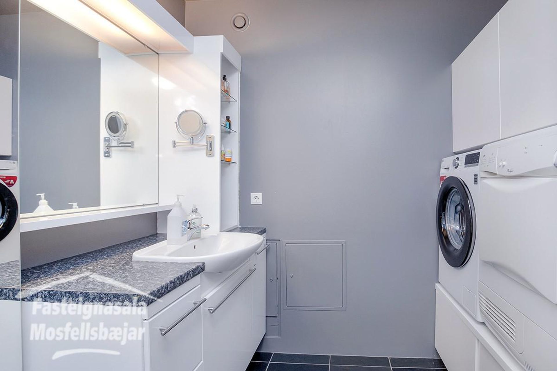 Klapparhlíð 24, 270 Mosfellsbær