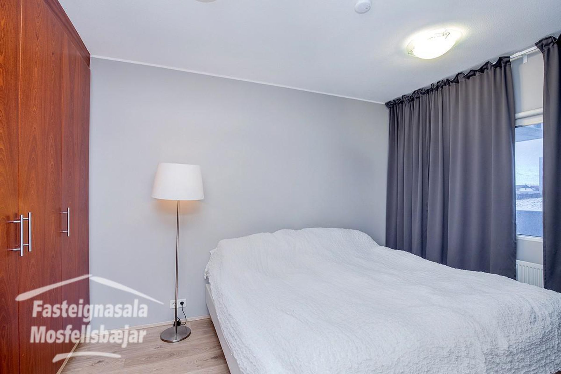 Klapparhlíð 24, 270 Mosfellsbær