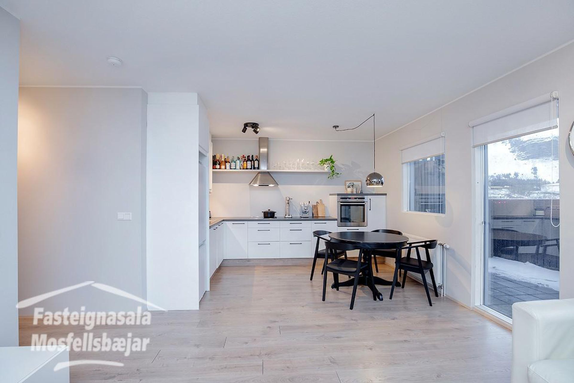 Klapparhlíð 24, 270 Mosfellsbær