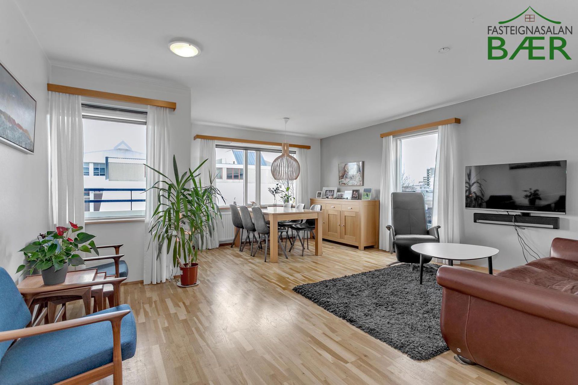 Ofanleiti 5, 103 Reykjavík