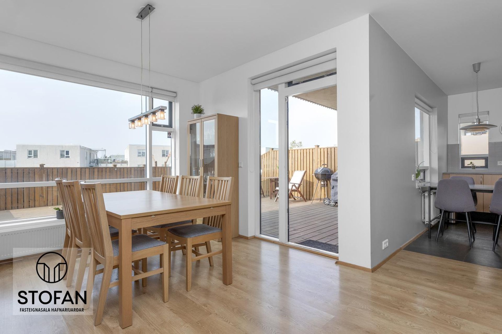 Helluvað 13, 110 Reykjavík