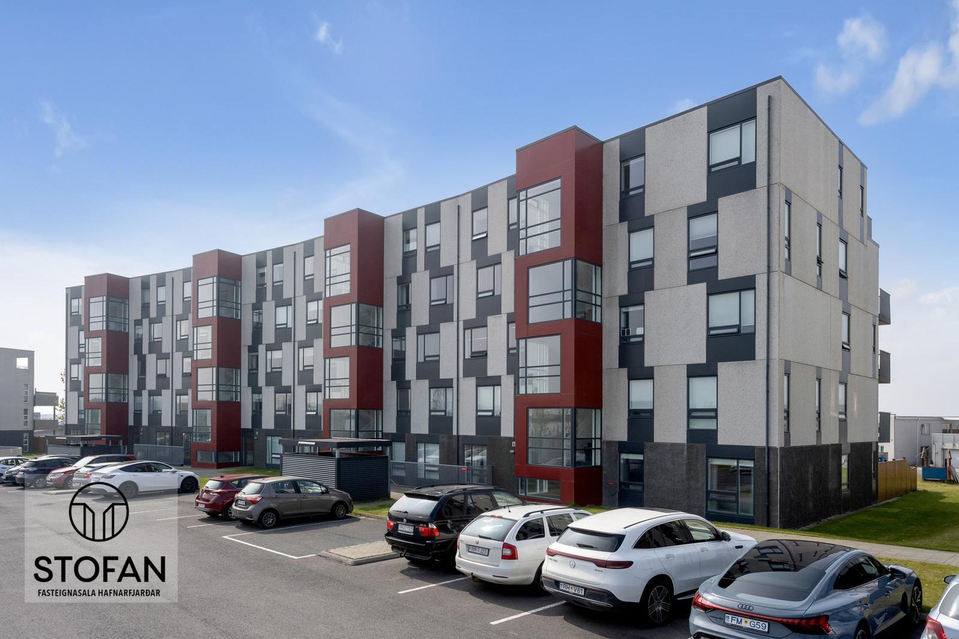 Helluvað 13, 110 Reykjavík