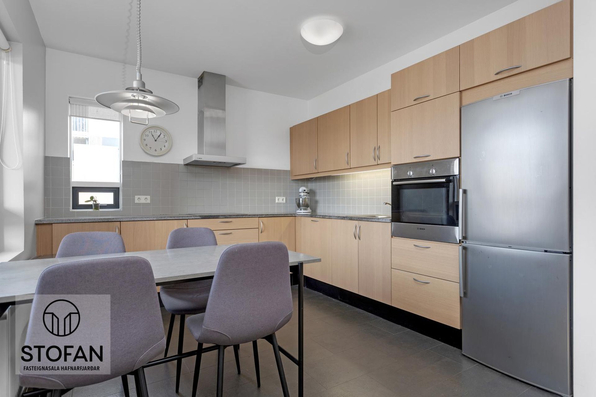 Helluvað 13, 110 Reykjavík