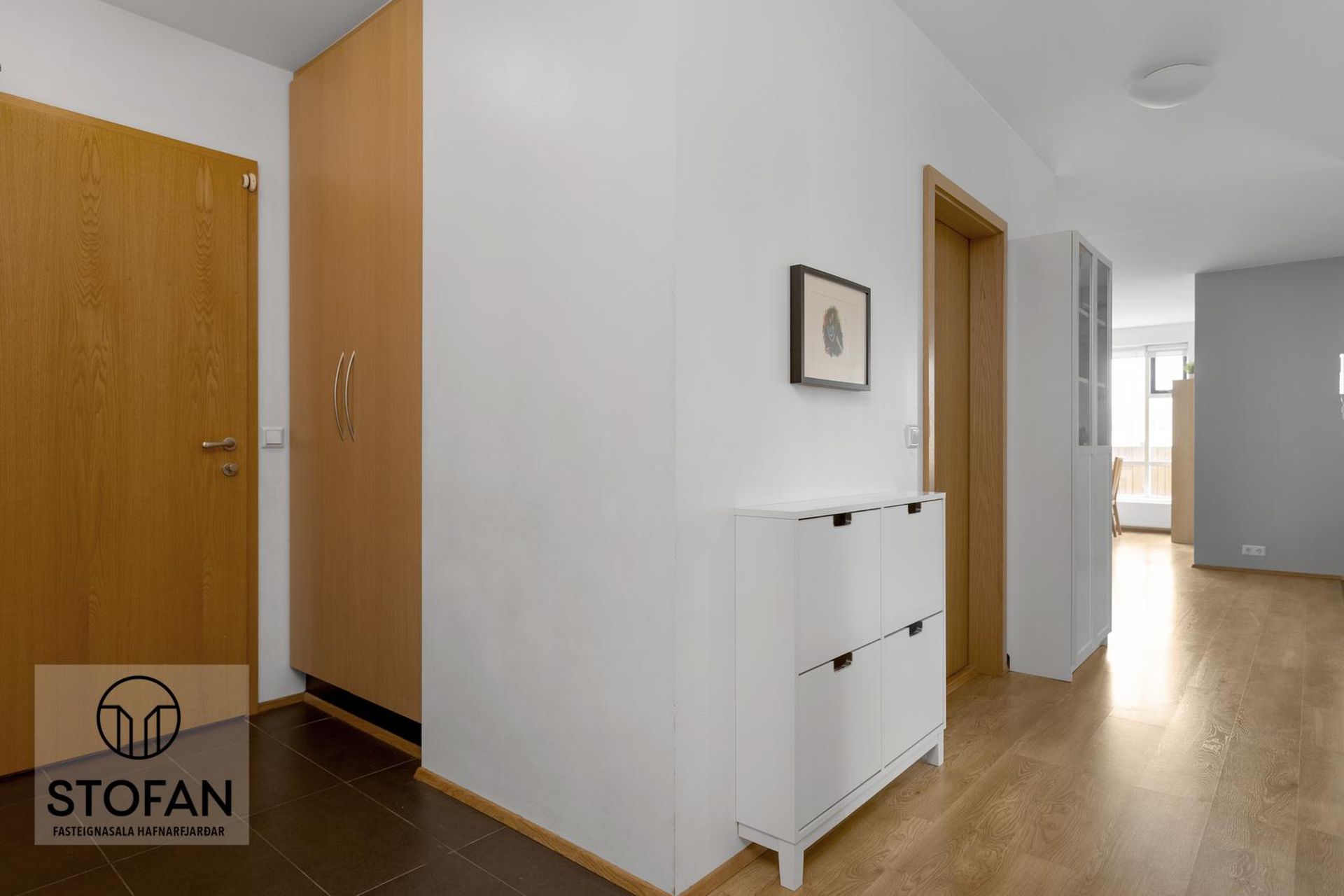 Helluvað 13, 110 Reykjavík