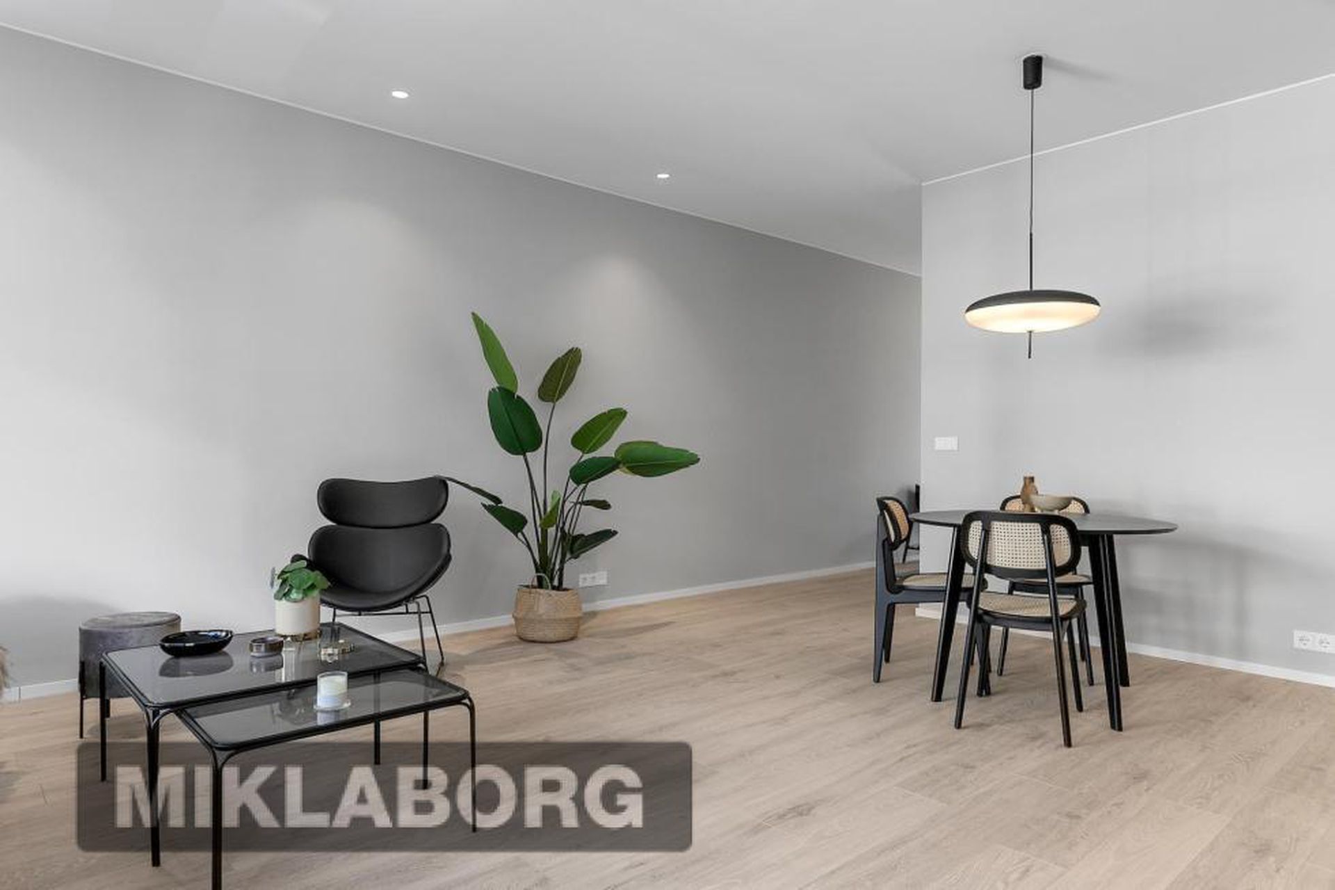 Valshlíð 10, 102 Reykjavík