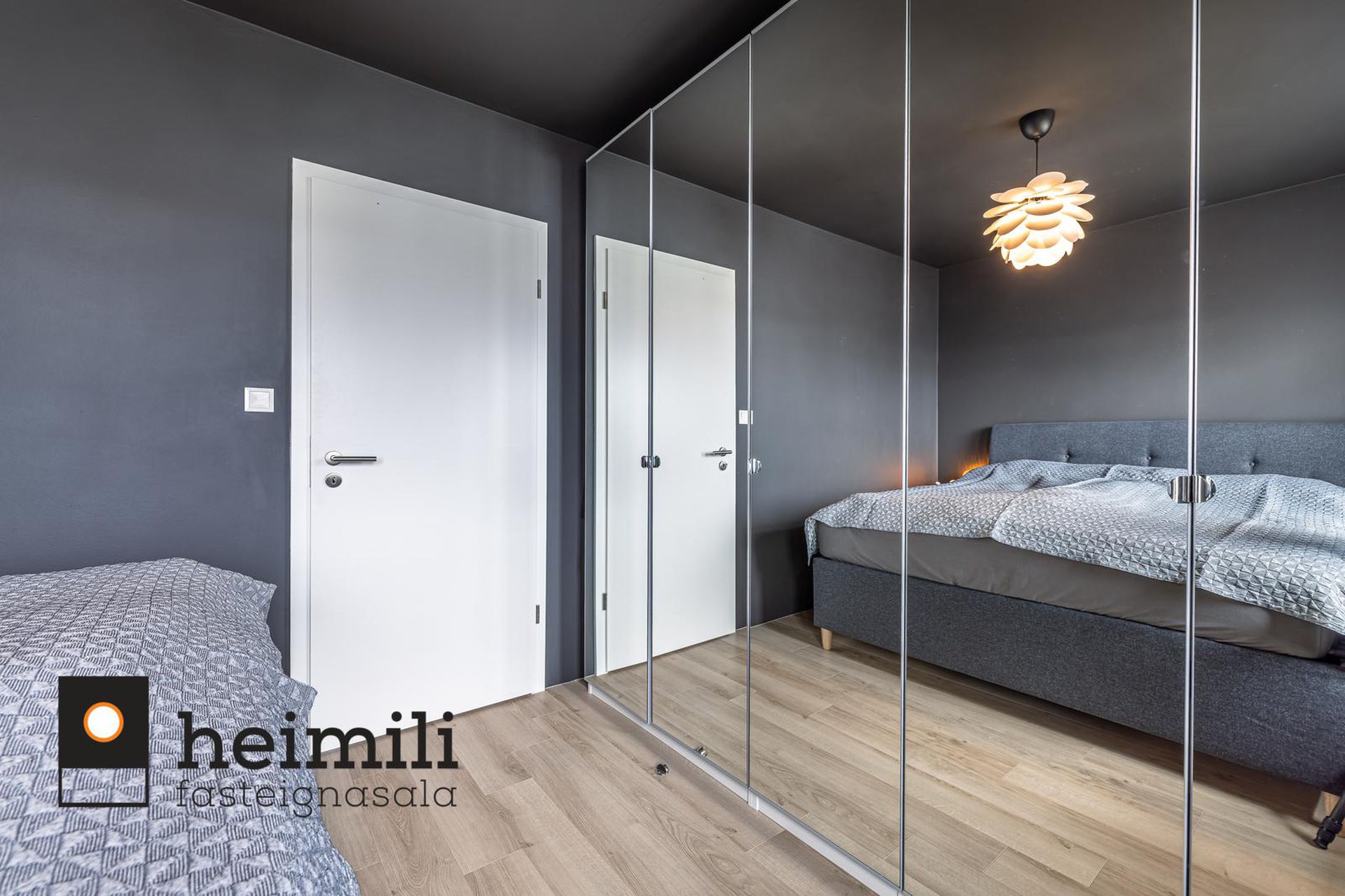 Kleppsvegur 56, 104 Reykjavík