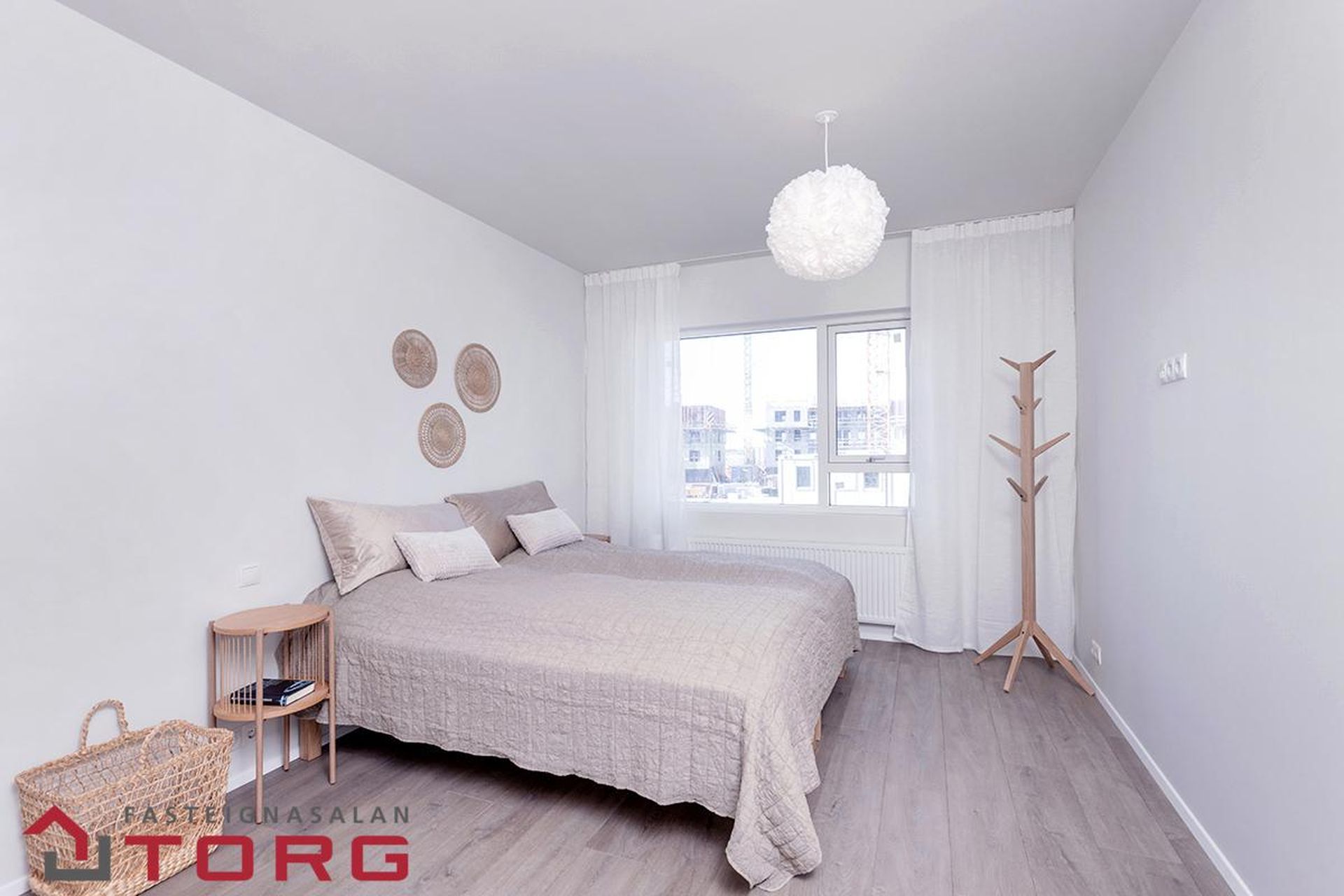 Áshamar 8, 221 Hafnarfjörður