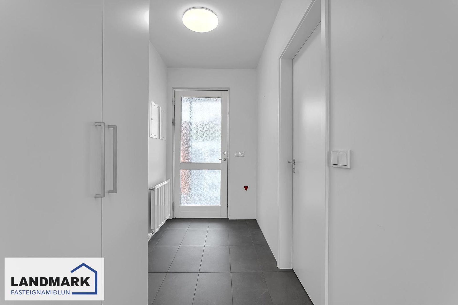 Gerplustræti 8, 270 Mosfellsbær