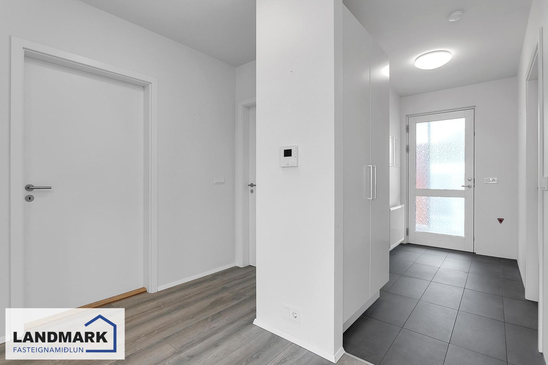 Gerplustræti 8, 270 Mosfellsbær