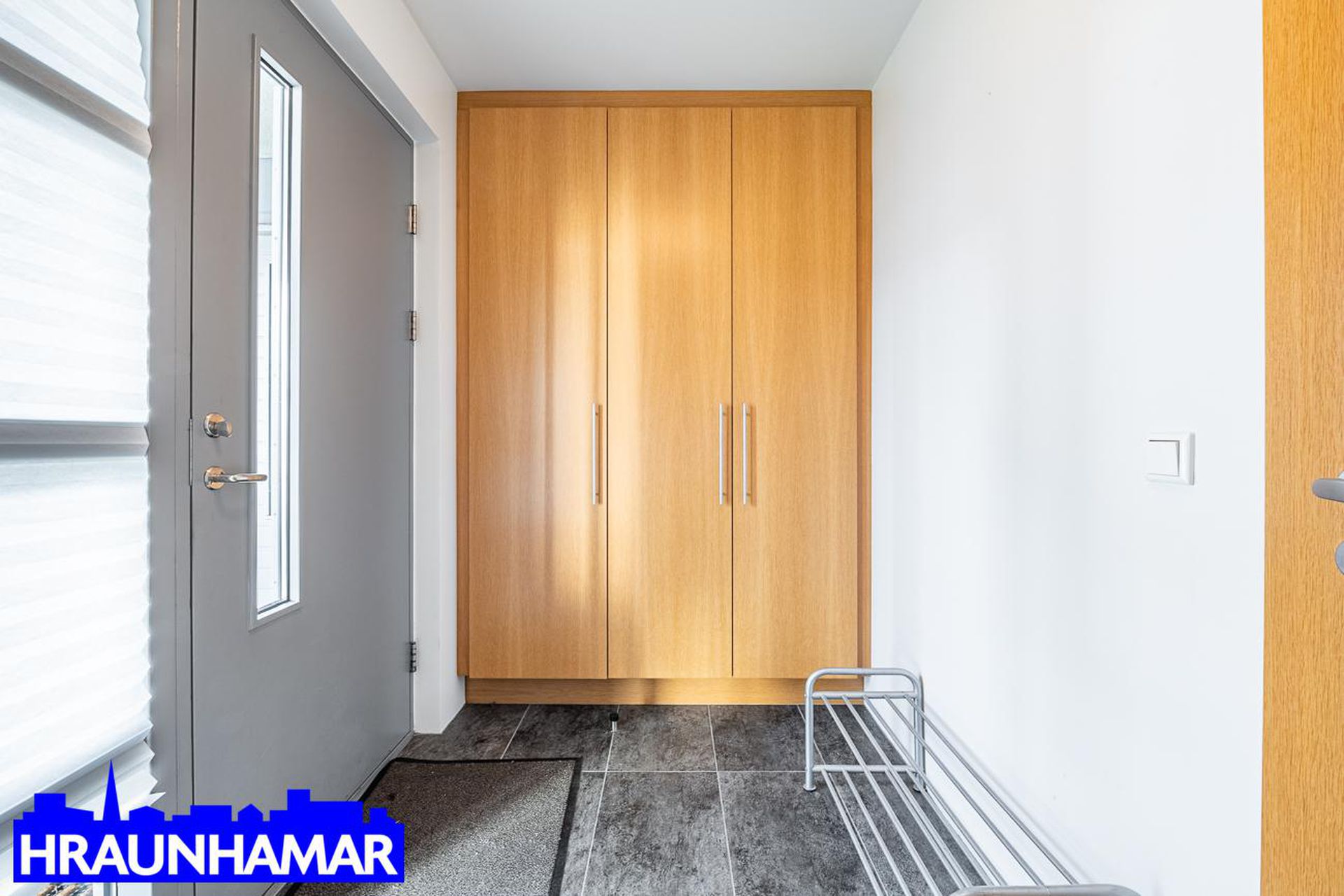 Lækjargata 28, 220 Hafnarfjörður