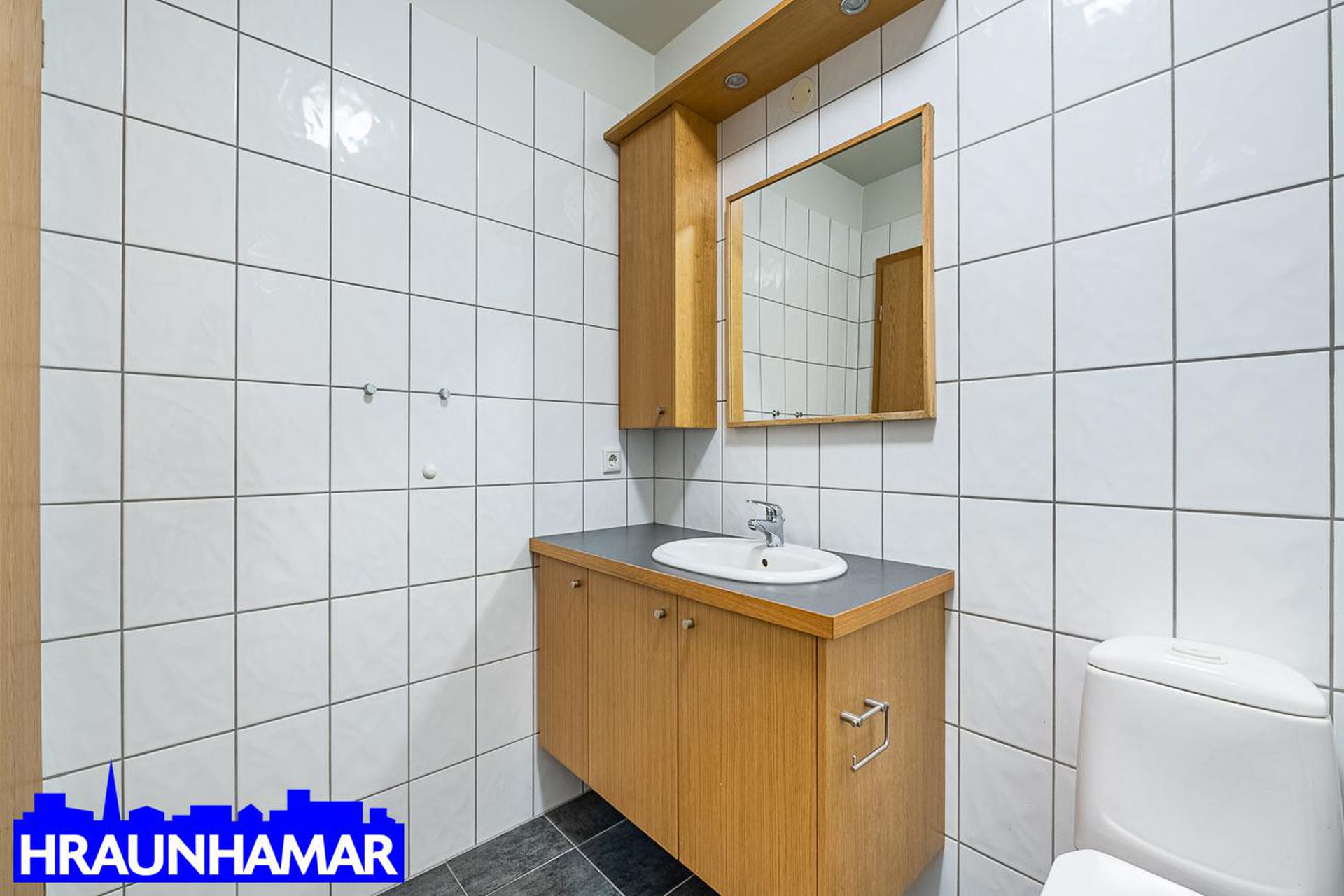 Lækjargata 28, 220 Hafnarfjörður