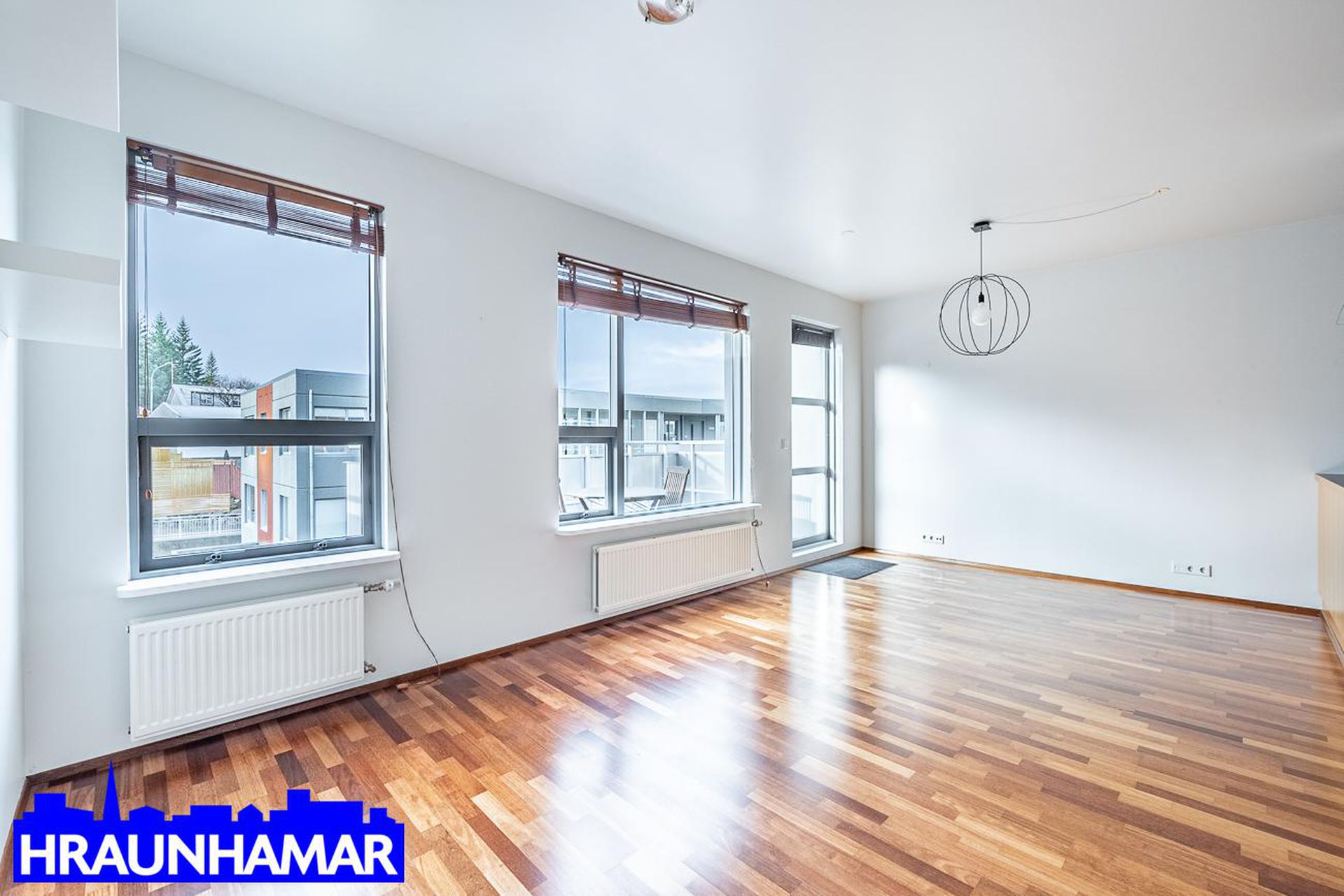 Lækjargata 28, 220 Hafnarfjörður